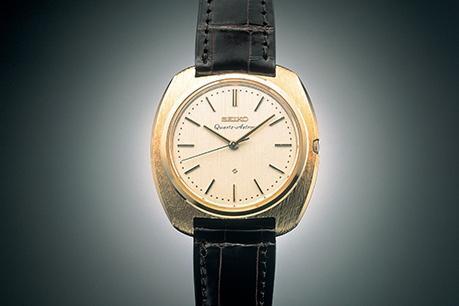 1969年SEIKO推出的第一只石英錶Quartz Astron 35SQ，今年的特別版就是為了紀念它問世50周年而推出。
