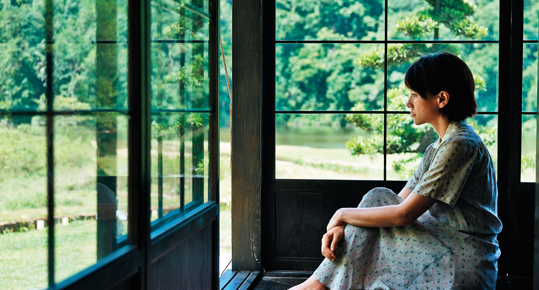 李心潔在《夕霧花園》飾演張雲林，在二次大戰的馬來西亞，經歷被日本統治，戰爭結束後，卻始終無法忘記戰火帶來的摧殘，必須透過替過世的妹妹圓夢，讓自己內心平靜。（甲上娛樂提供） 