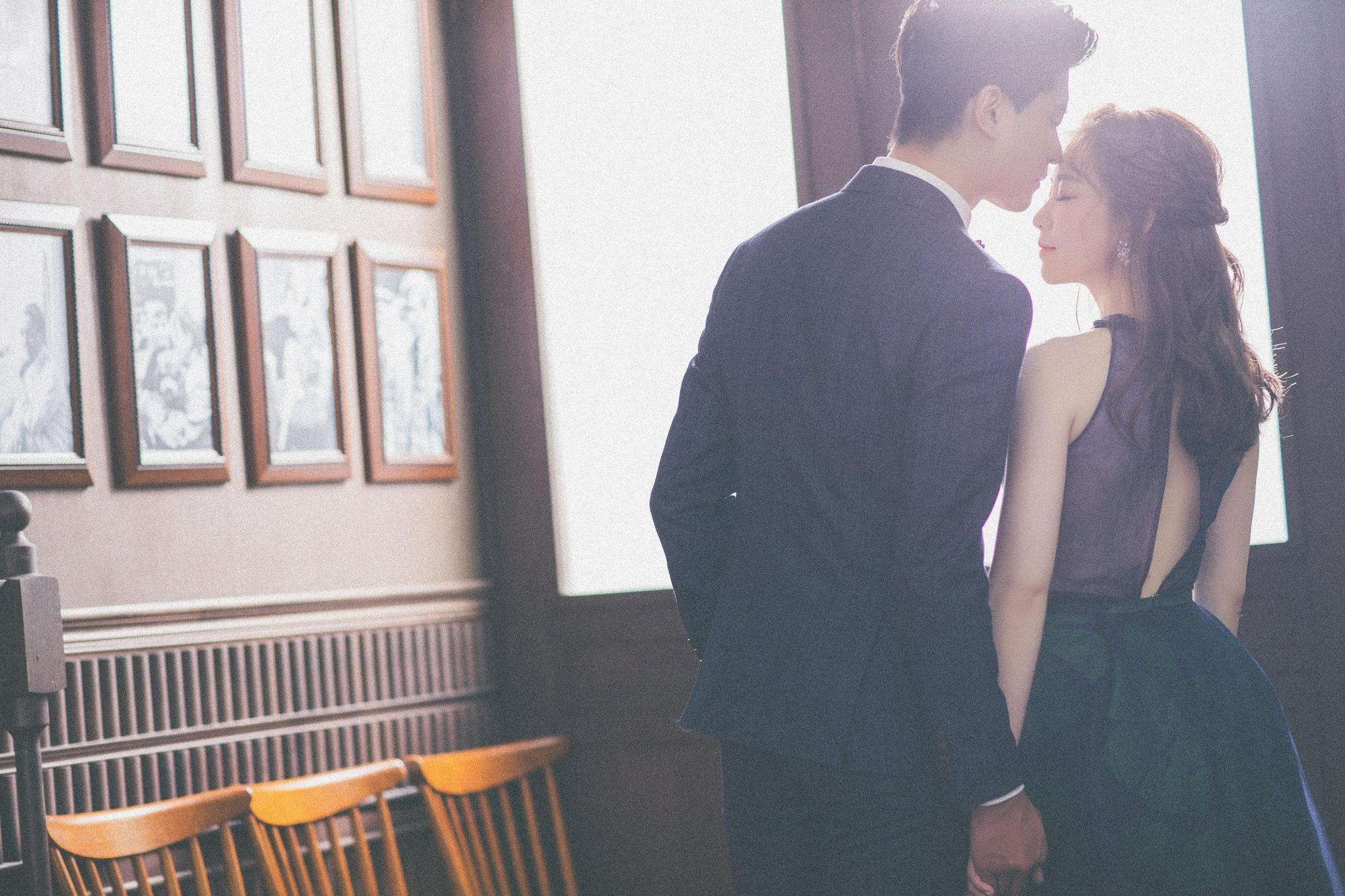 羅小白與男友Sho經歷重重風波,終於能於1月5日順利結婚。(上行娛樂提供)