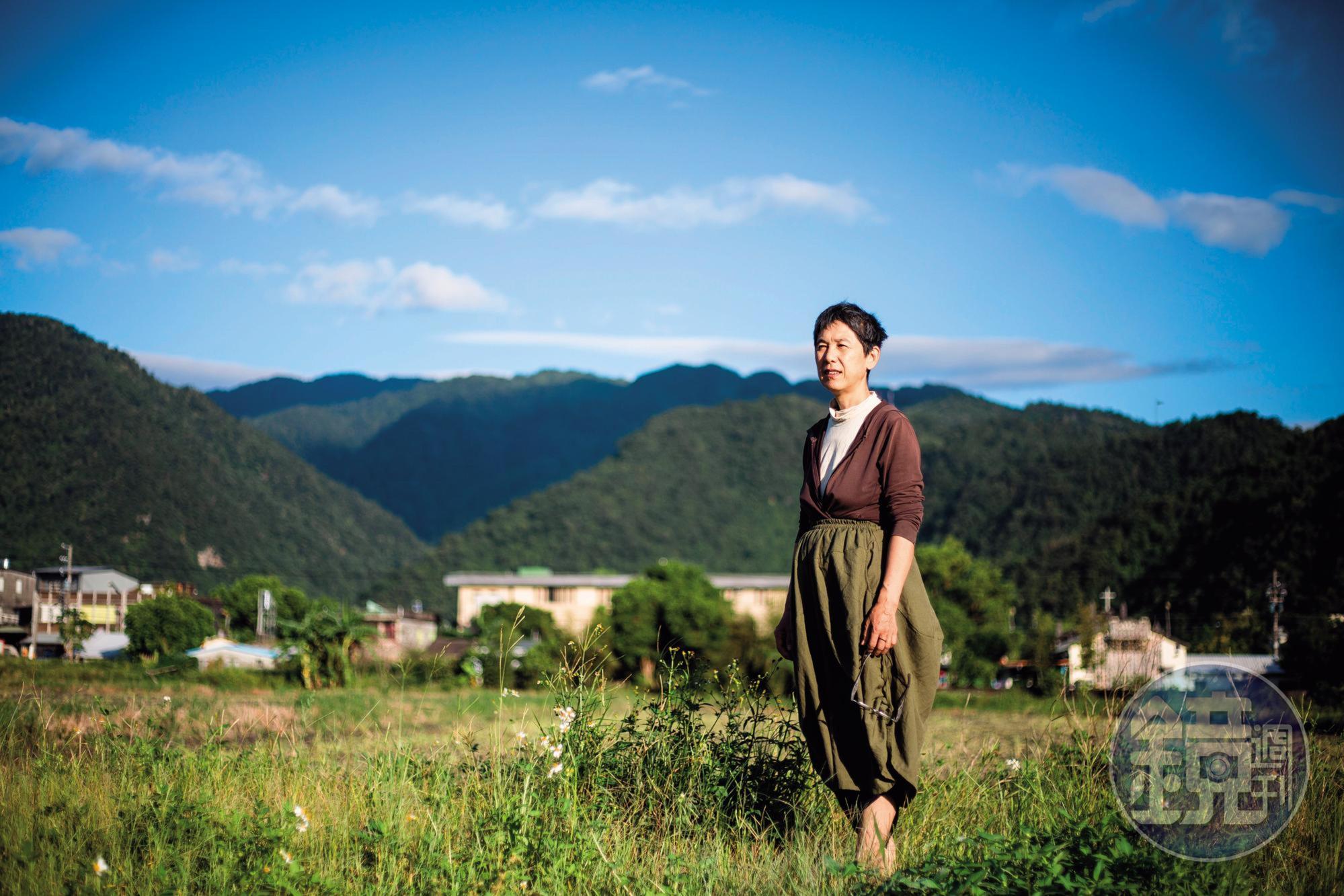 過去2年，寇延丁落腳宜蘭縣員山鄉深溝村種2分地，過著晴耕雨讀、種田釀酒的生活。