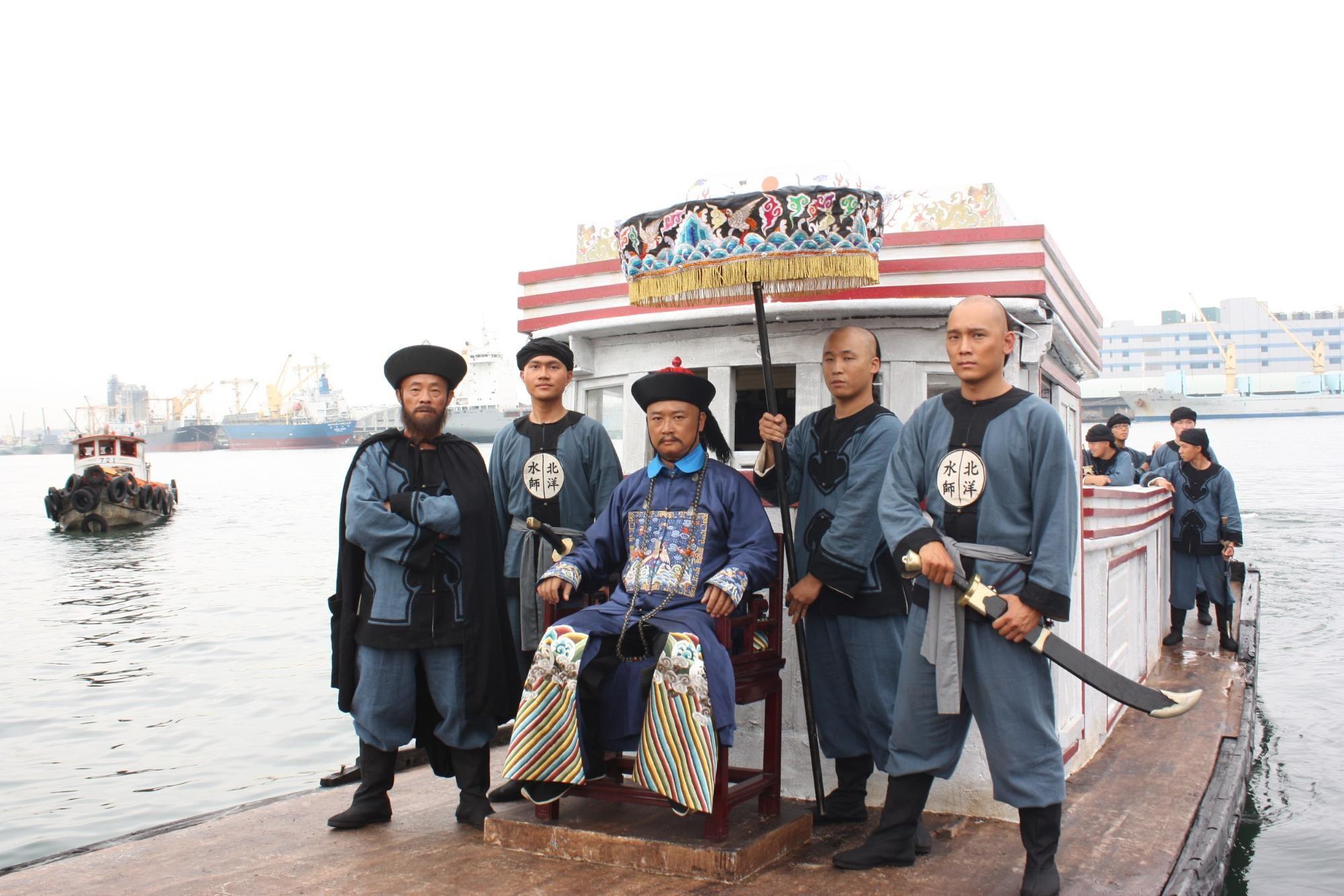 湯湘竹（中）在《賽德克．巴萊：太陽旗》中客串扮演清廷「割台專使」李經方。（果子電影提供）