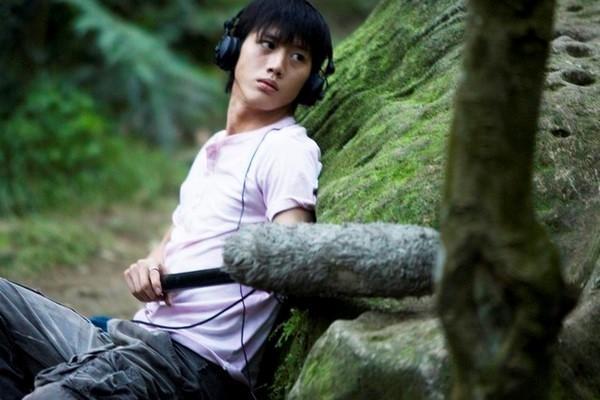 電影《最遙遠的距離》男主角莫子儀飾演的人物原型來自錄音師湯湘竹。（翻攝自https://twofh0319.pixnet.net/blog/post/10502305）