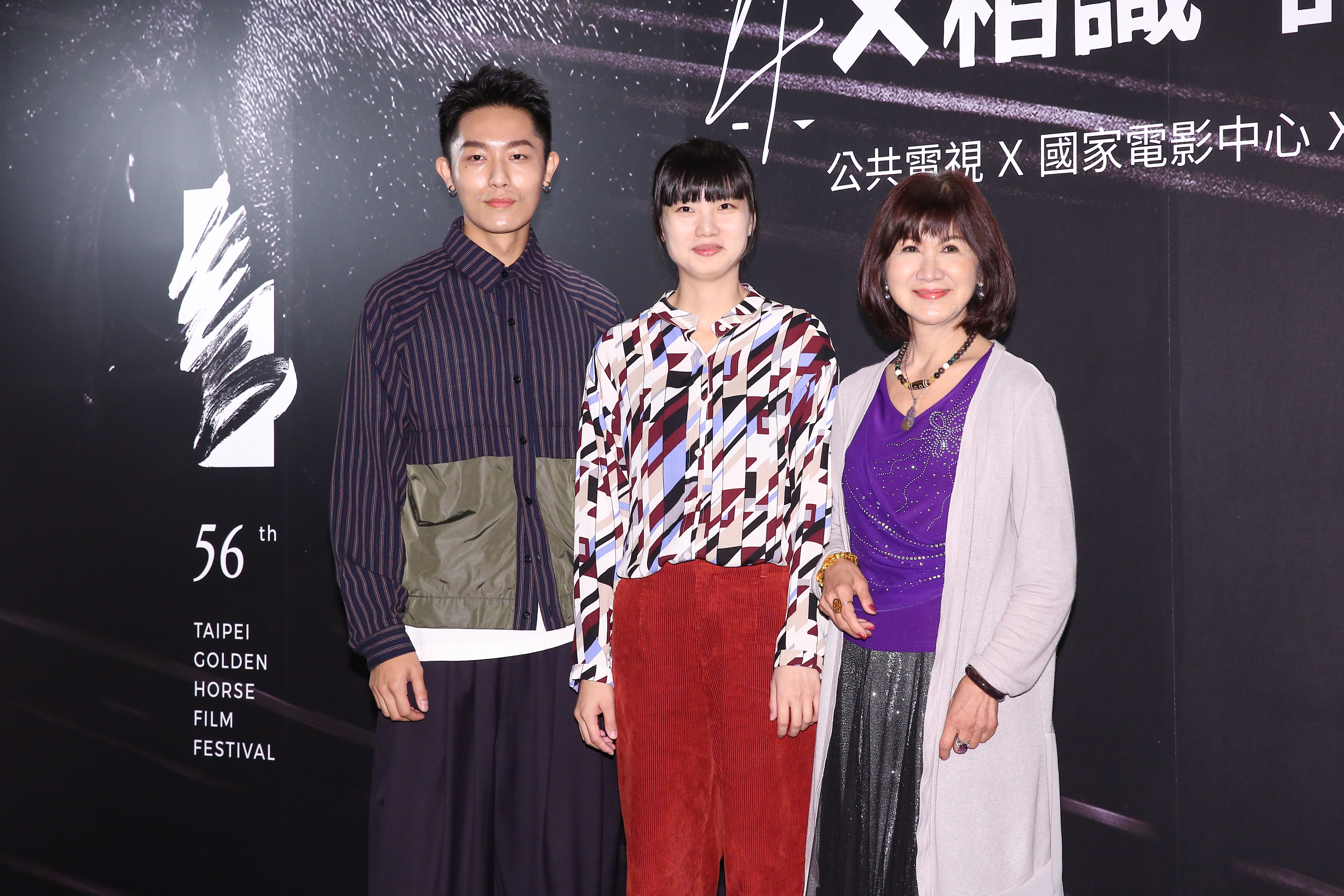 張楷奕（左起）、導演林世菁、慕容華，一起完成向昔日寶島玉女明星張美瑤致敬的《阿嬤的秘密》短片。
