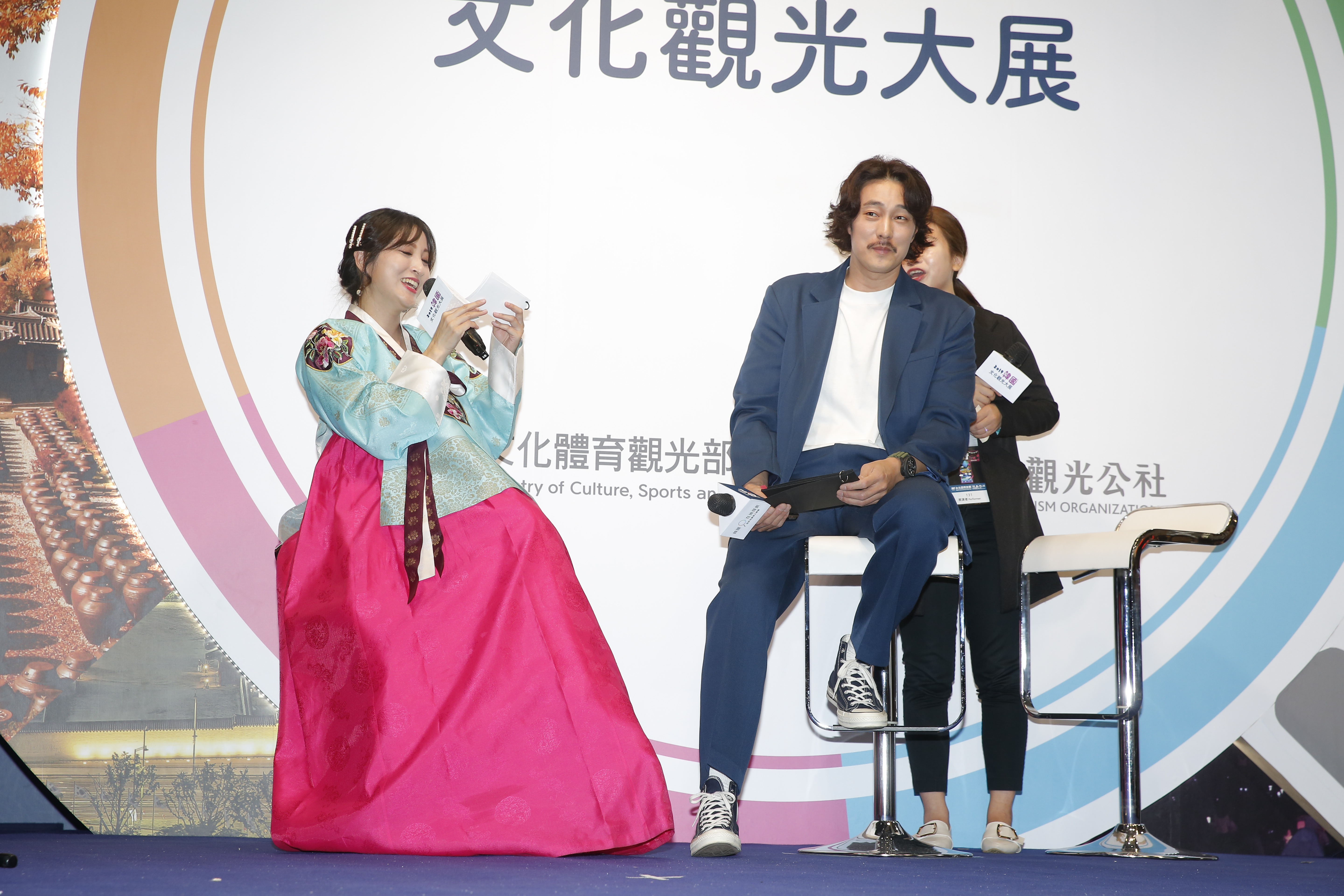 蘇志燮今(8日)現身國際旅展,從髮型到鬍子再到身型,都讓人大吃一驚。