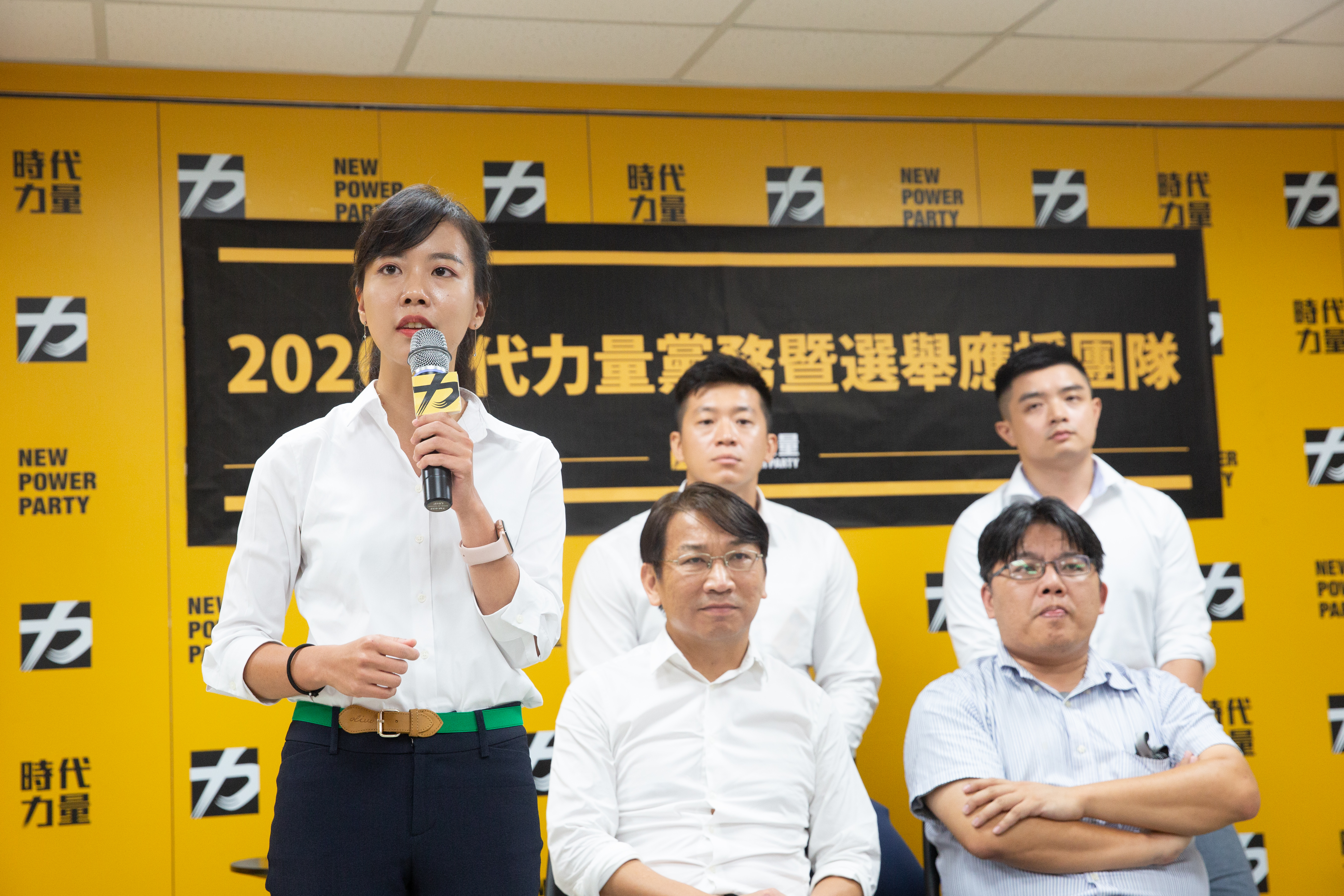 針對本刊獨家消息，吳佩芸回應，因為這是黨內群組，是否有相關言論他不便做任何評論。