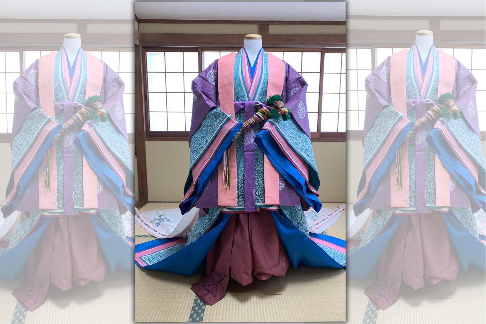 十二單是日本皇室女性傳統禮服。（圖片來源:推特）