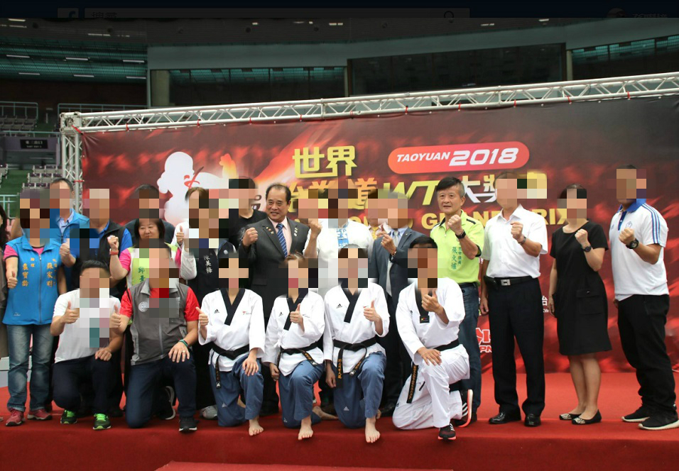 吳兩平（左）和張火爐（右）曾是親密戰友，最後反目互相指控不法。（翻攝張火爐臉書）