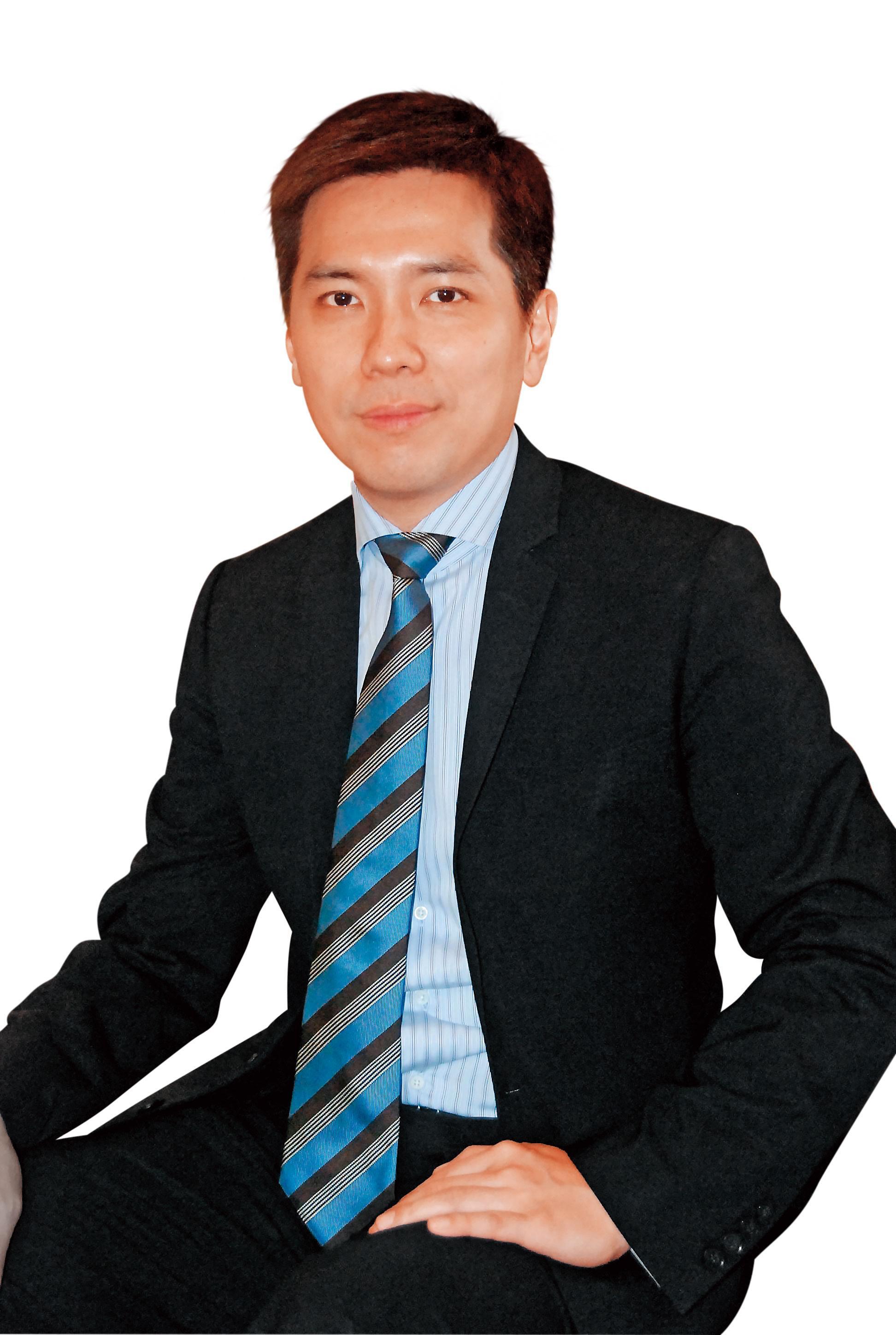 海霸王董事長莊自立揮軍南下,打算在高雄第一高樓引進國際5星級飯店品牌。(聯合知識庫)