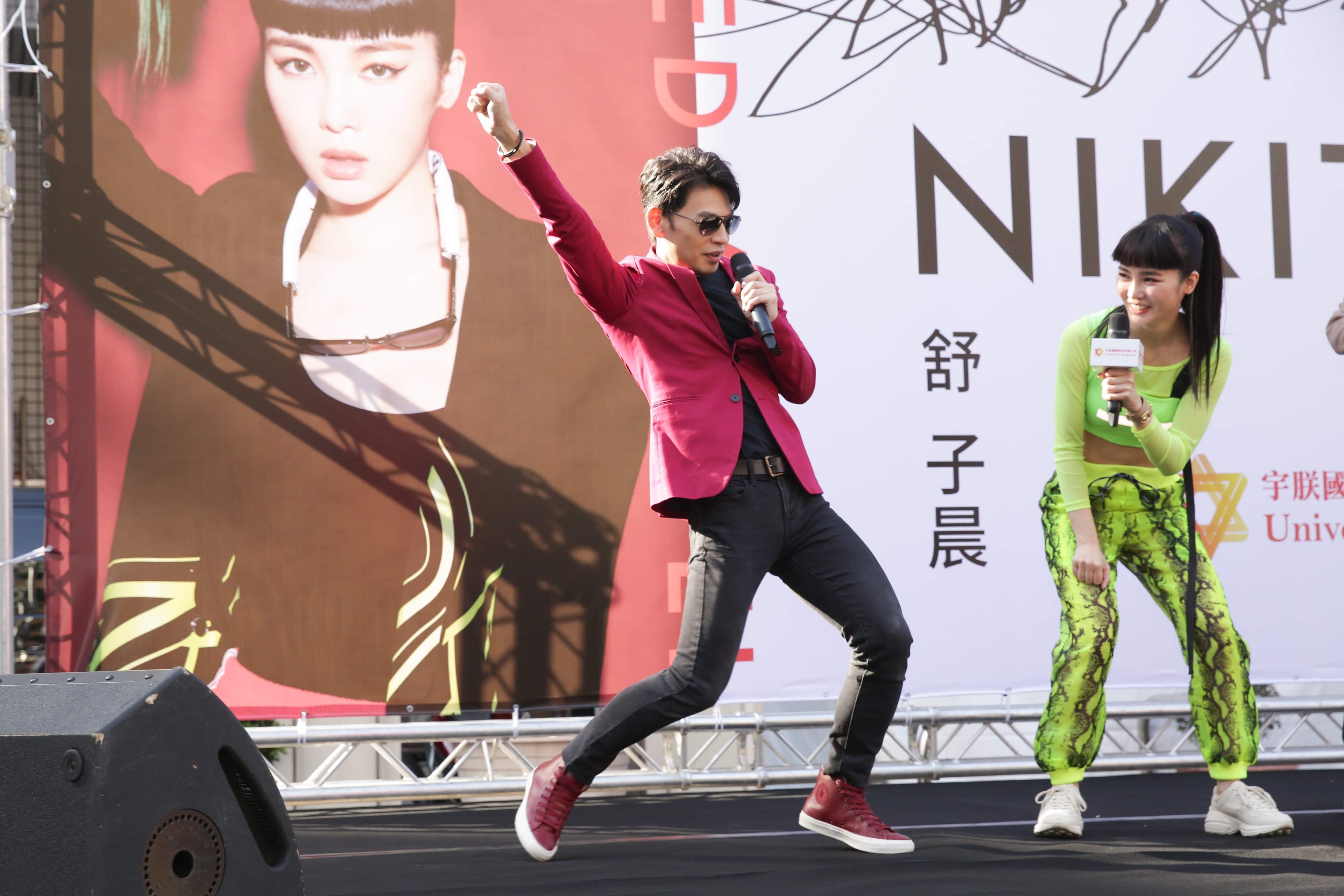 舒子晨和阿Ken尬舞，趣味橫生。