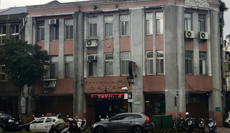 大同警分局建成路派出所轄區內多家色情業者。（翻攝自Google Map）