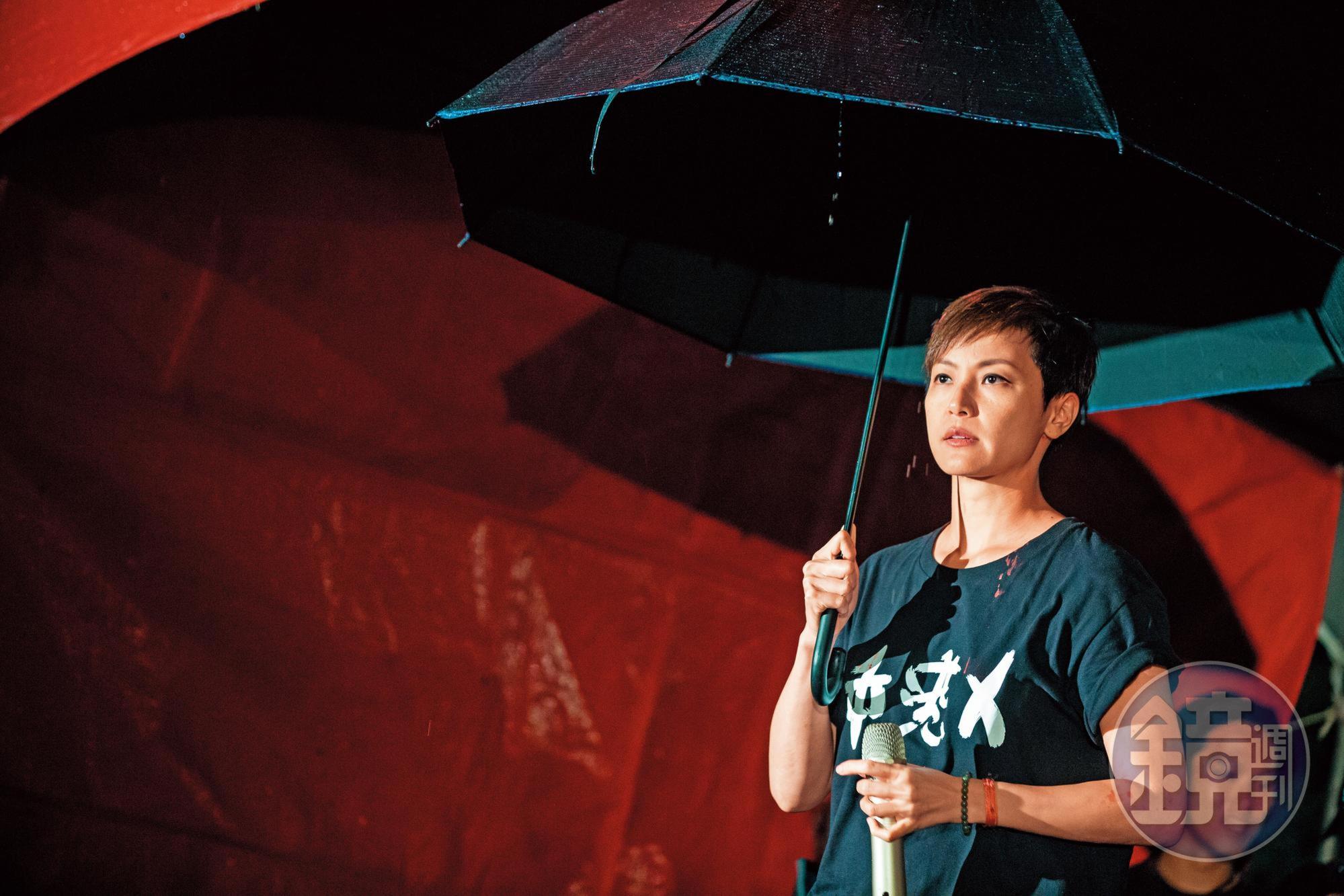 何韻詩拿的雖是加拿大護照,但對香港民主運動依舊積極參與。