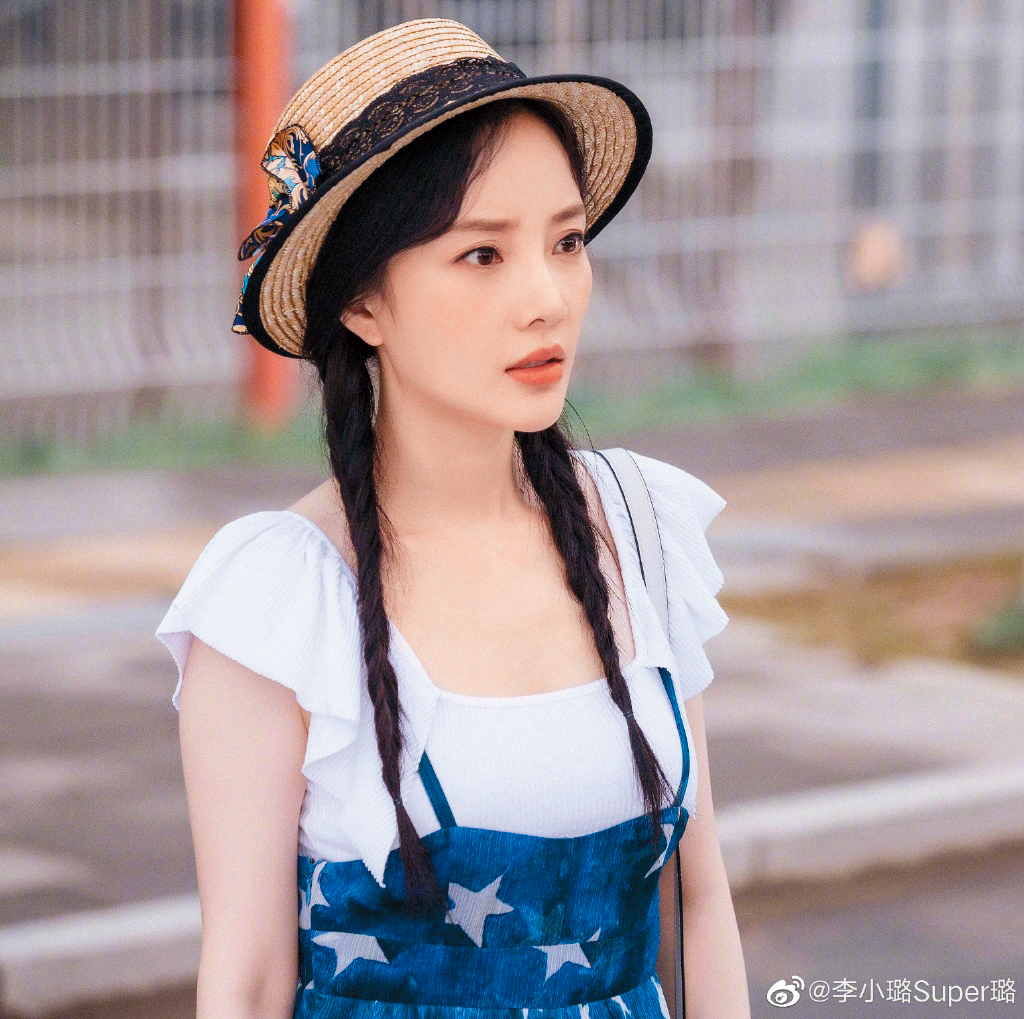 PG One坦承不倫戀後，李小璐和賈乃亮的7年婚姻受外界矚目。（翻攝自李小璐微博）