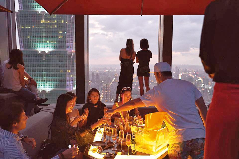 Ce La Vi Taipei 是近年藝人必到之夜店，林志玲、許雅鈞也曾被捕獲。（翻攝自Ce La Vi Taipei臉書）