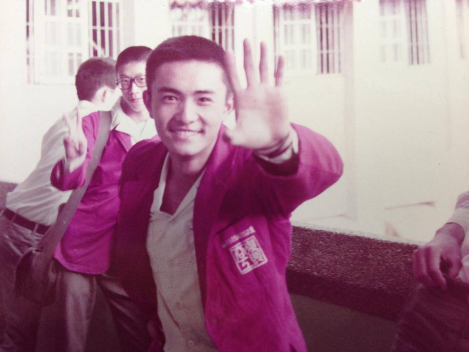 李㼈年輕時外型相當俊美,吸引許多粉絲目光。(翻攝李㼈臉書)
