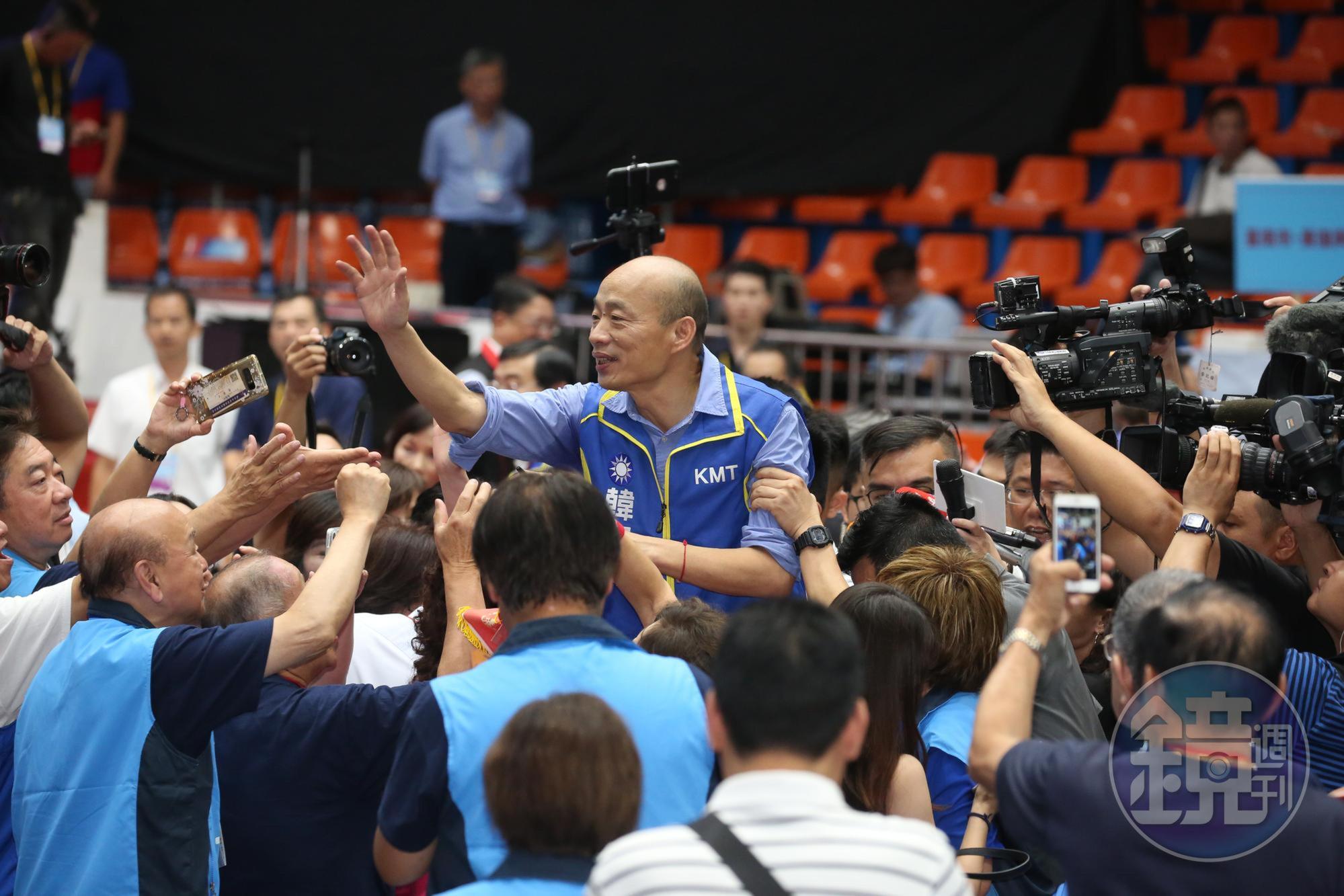 呂秋遠po文談到香港衝突抗爭,不忘提醒台灣人2020要小心慎選,「如果不好好投票,那麼台灣肯定不會有好下場。」(本翻資料照)