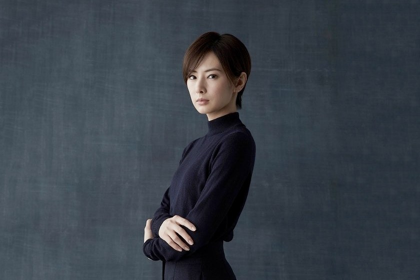 北川景子為新作品剪掉招牌長髮。（網路圖片）