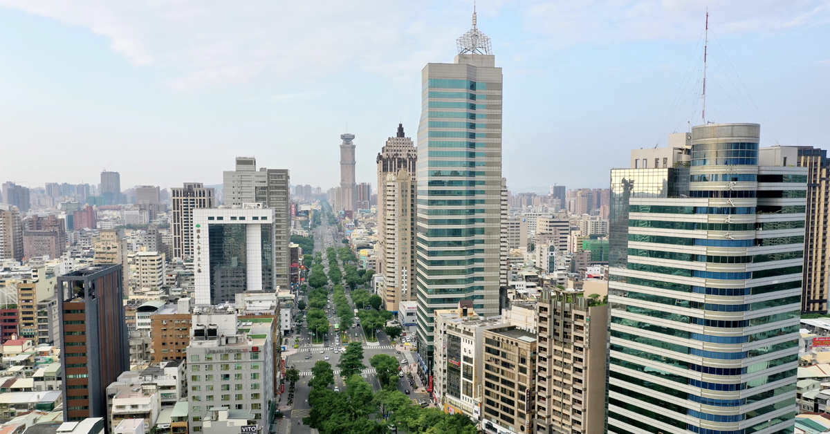 資金回流帶動商辦熱潮,大型建商尤其看好高雄市,未來將有10多個商辦出現。(圖為高雄市中正金融特區)
