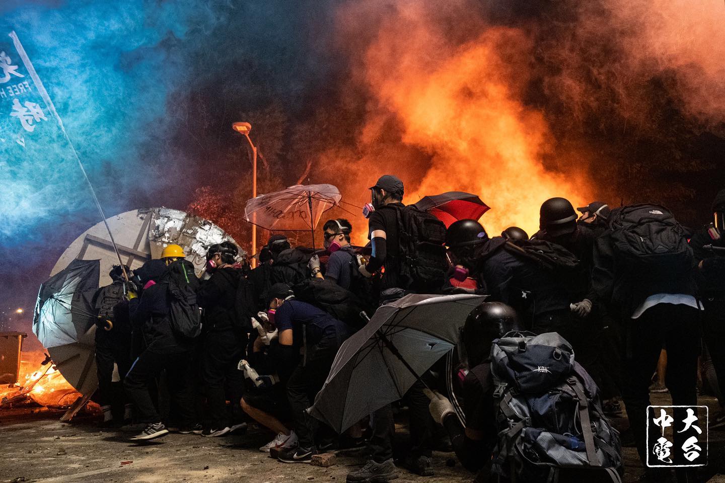 香港反送中抗爭持續升溫，（翻攝自中大校園電台臉書）