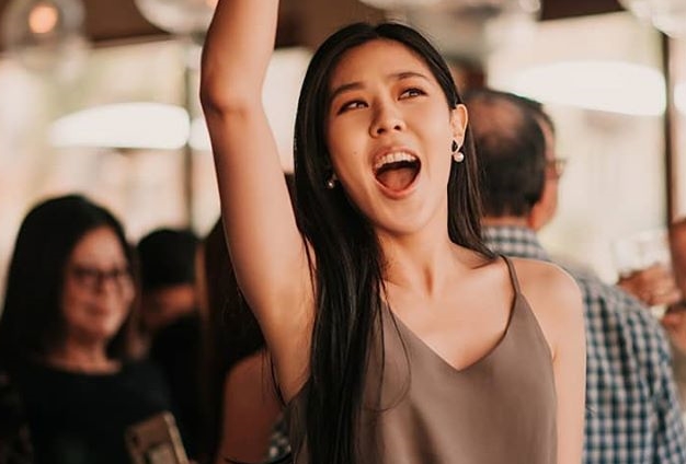 劉艾立(Erika)傳介入網路歌手Vera Chai與27歲創作人呂孝廷戀情。(翻攝自劉艾立臉書)