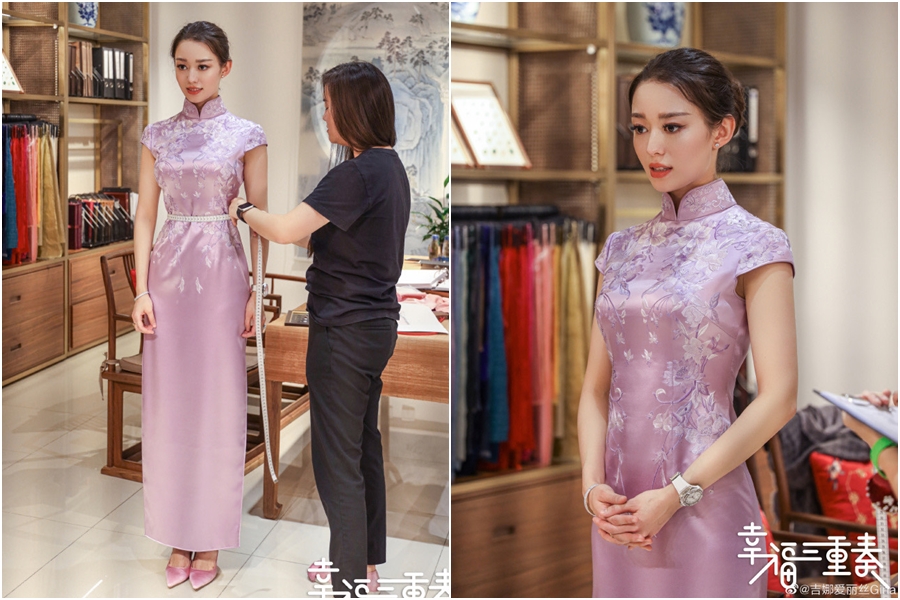 25歲的吉娜·愛麗絲在節目《幸福三重奏》中穿上訂製旗袍，氣質典雅、前凸後翹，讓網友讚她是「極品老婆」。（圖／摘自騰訊微博）