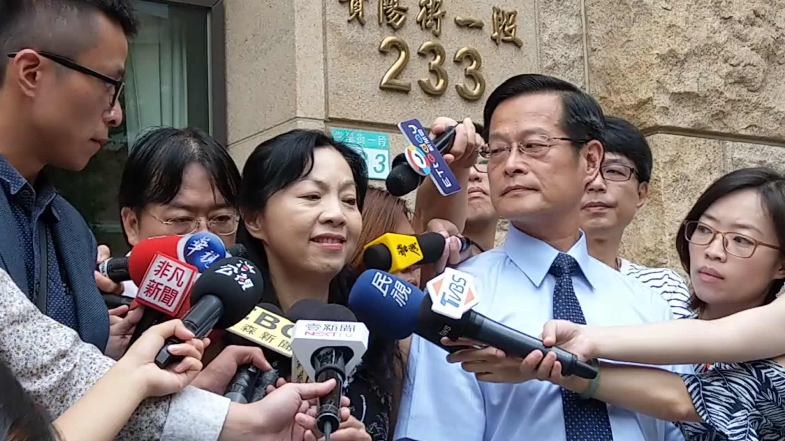 高院庭長周盈文、楊絮雲夫婦揭發最高法院分案不公，最高法院宣布，期望可以在3年期程完成廢止限量分案目標。