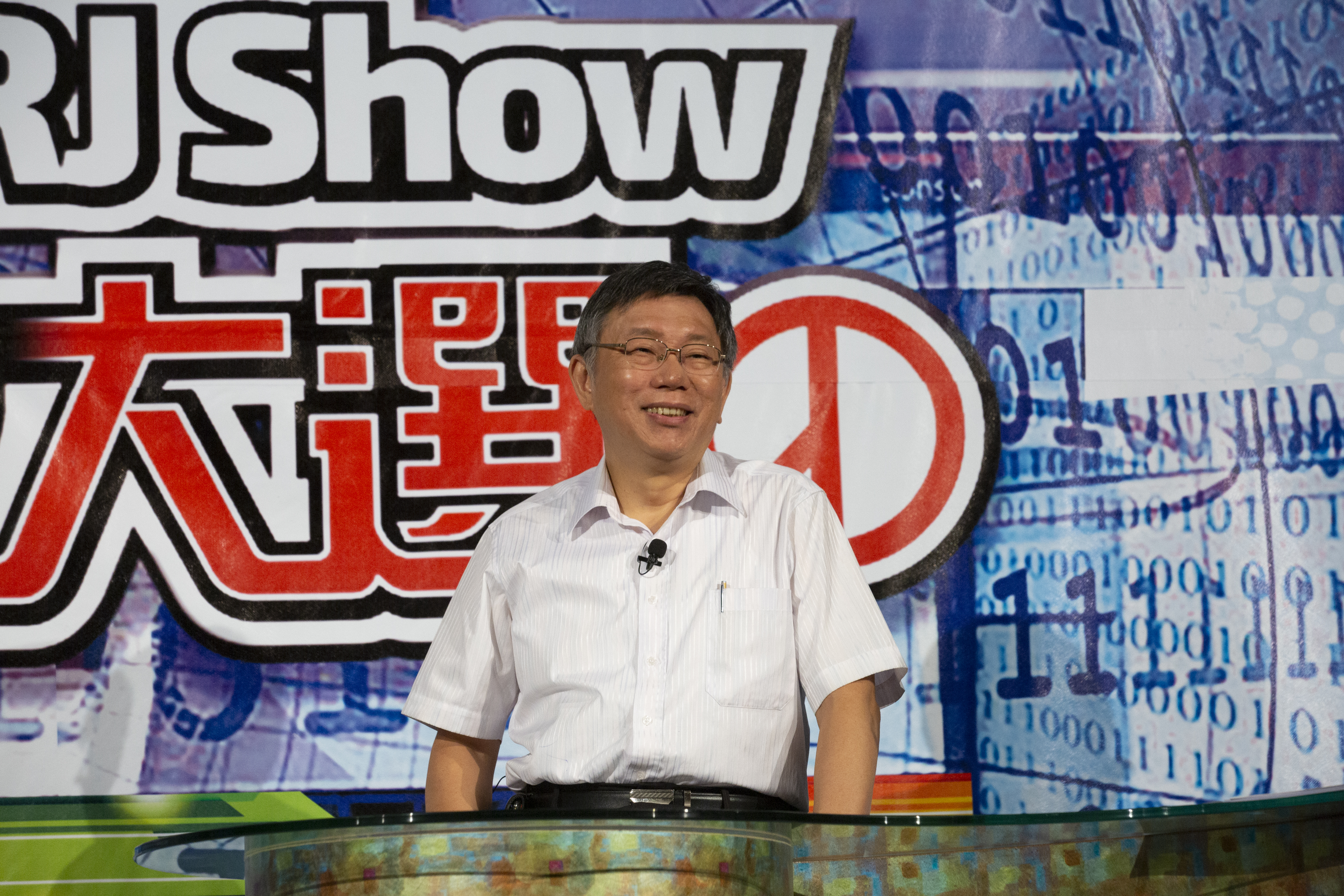 對於藍綠2黨總統大選派出的人選，柯文哲直說2020的總統選舉已進入籃球賽的「垃圾時間」。