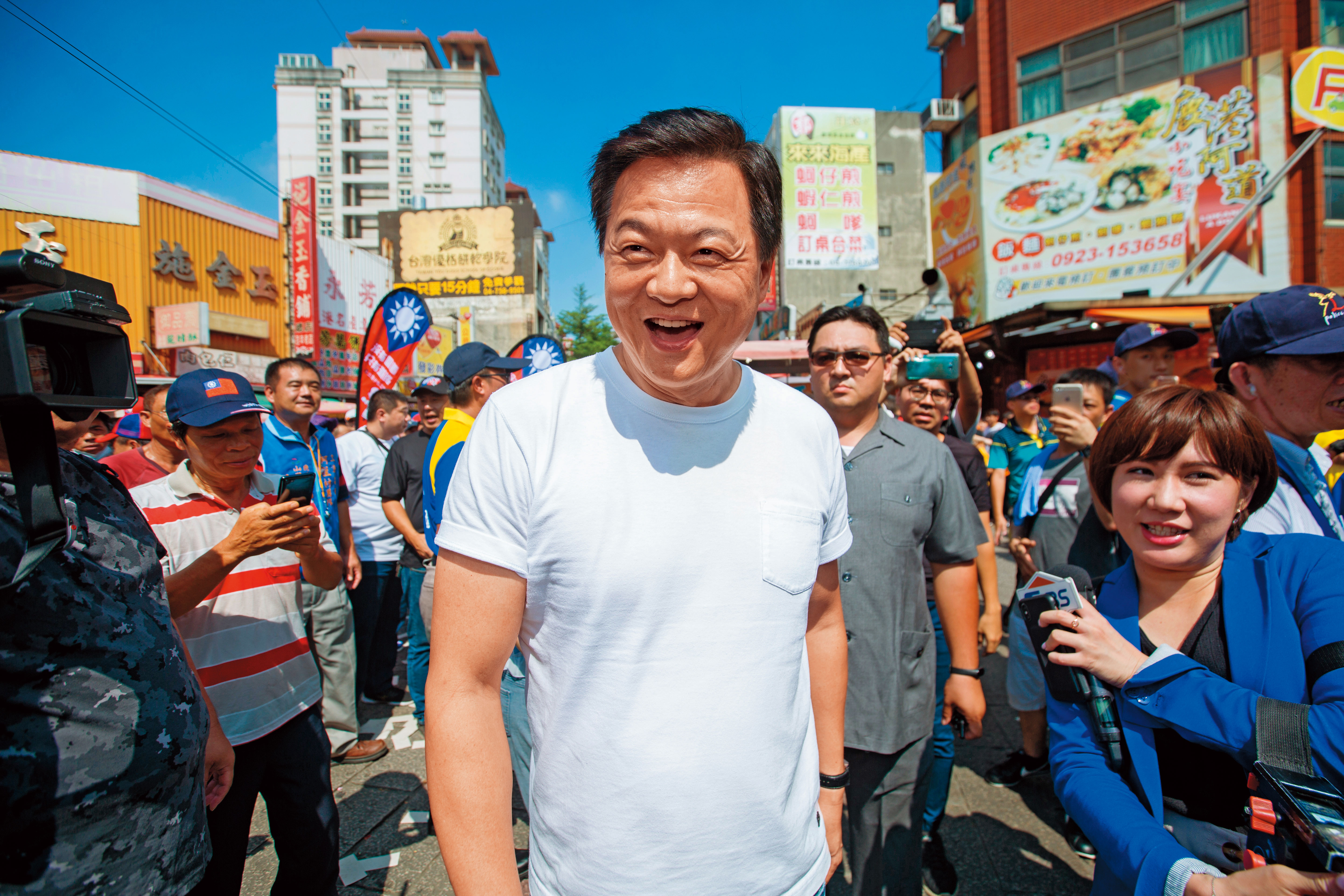 挺韓大將周錫瑋連日對不分區名單開砲，被視為有意角逐黨魁人選之一。
