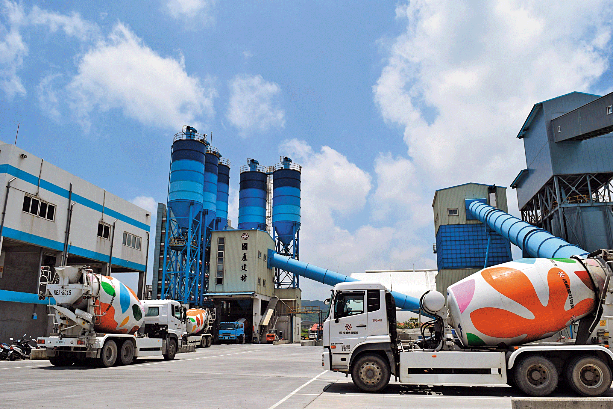 近期帥老師關注營建資產股的表現，點名南港、國產與興富發。