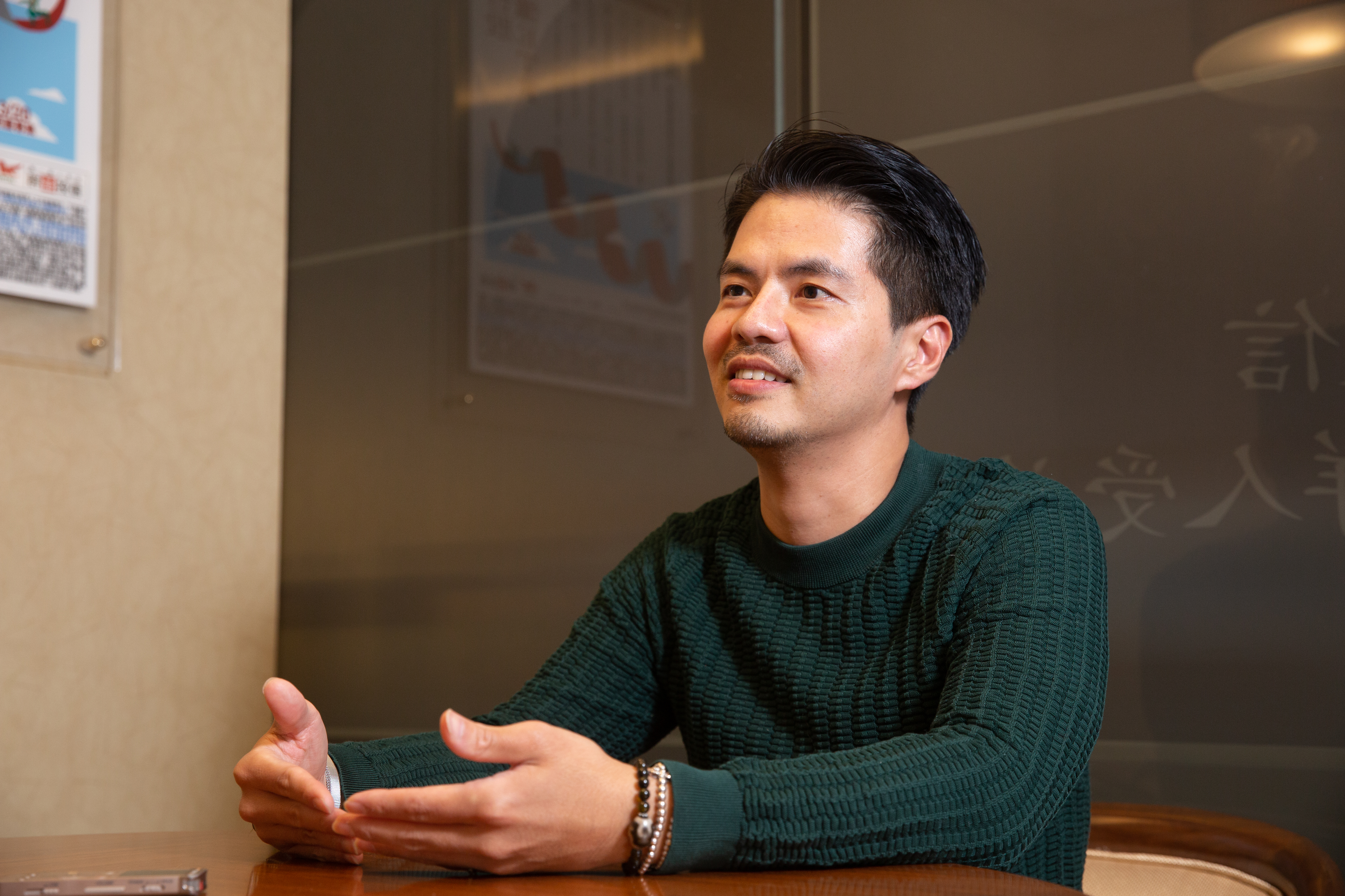 群益中小型股基金經理人吳胤良提醒，今年布局生技產業需精挑個股，有業績的公司才會吸金。