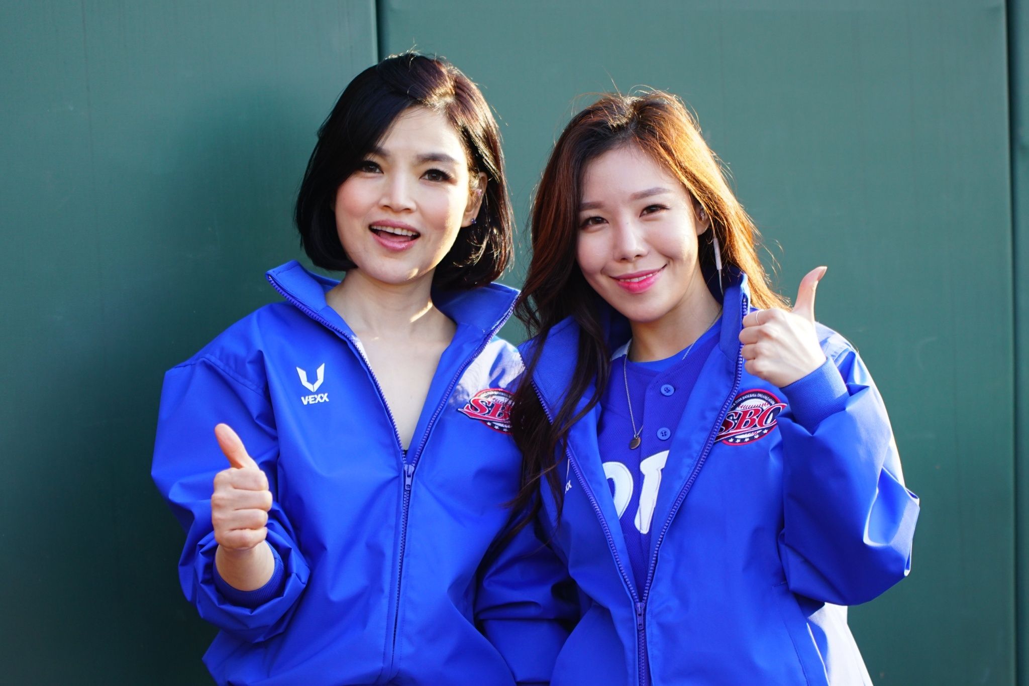 談詩玲（左）與韓可彬的表演令人驚豔。（閃亮之星棒球隊）