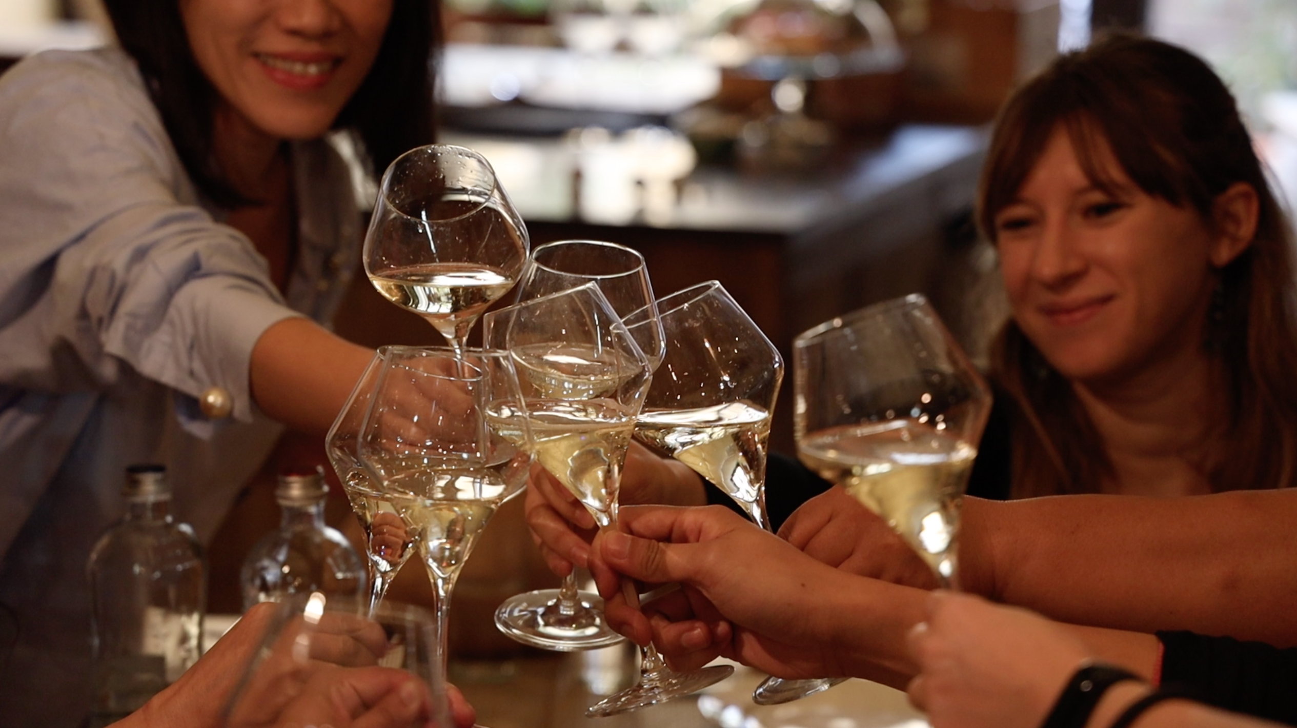 Prosecco纖細酸爽又開胃，是義大利人餐桌上極受歡迎的祝杯酒。