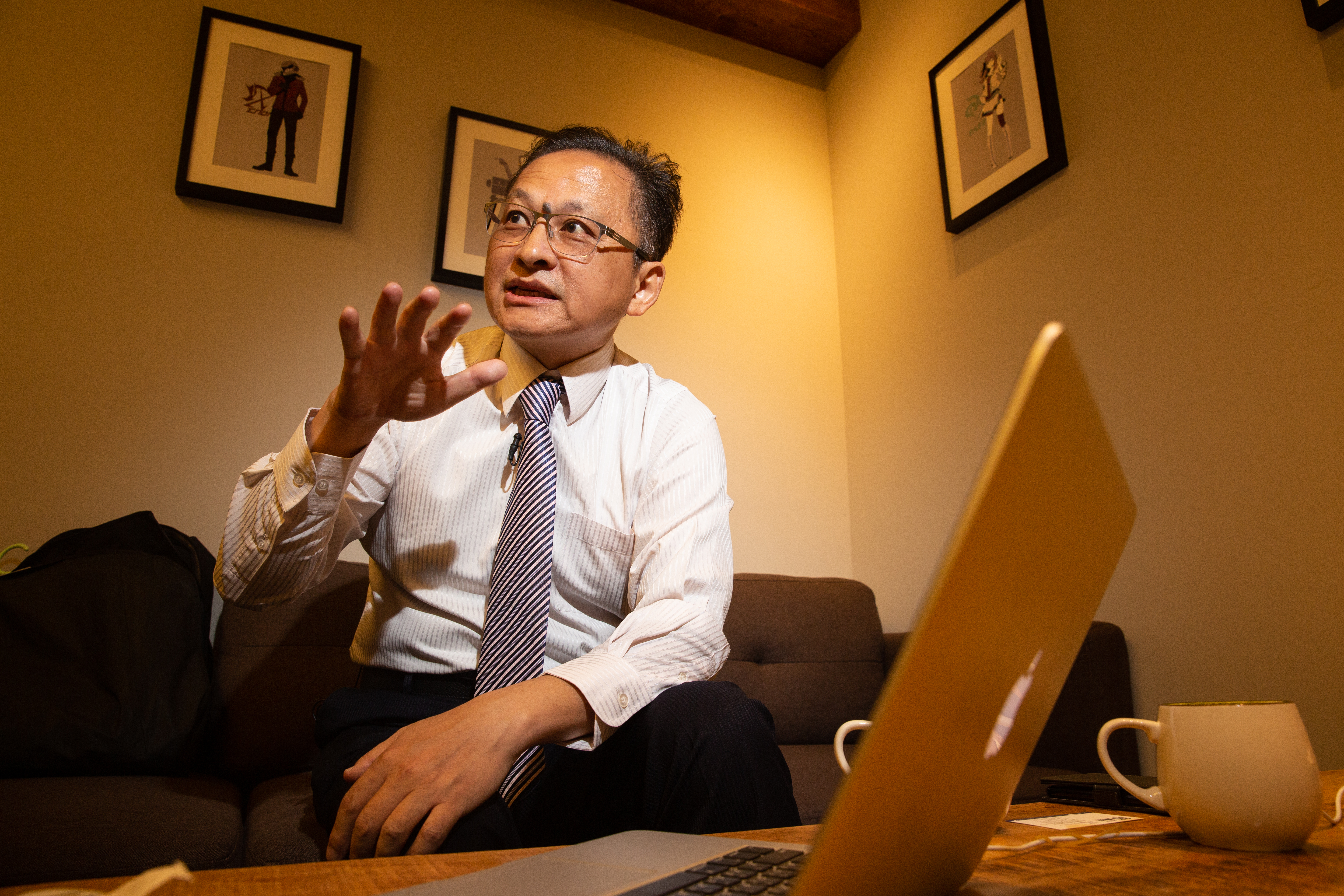 帥老師熱愛教學,他說表面上好像是他在教學,實際上收穫最多的反而是他自己。