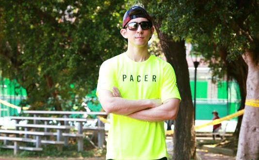 修杰楷傳拍運動品牌廣告，找替身代跑。（圖／摘自修杰楷臉書）