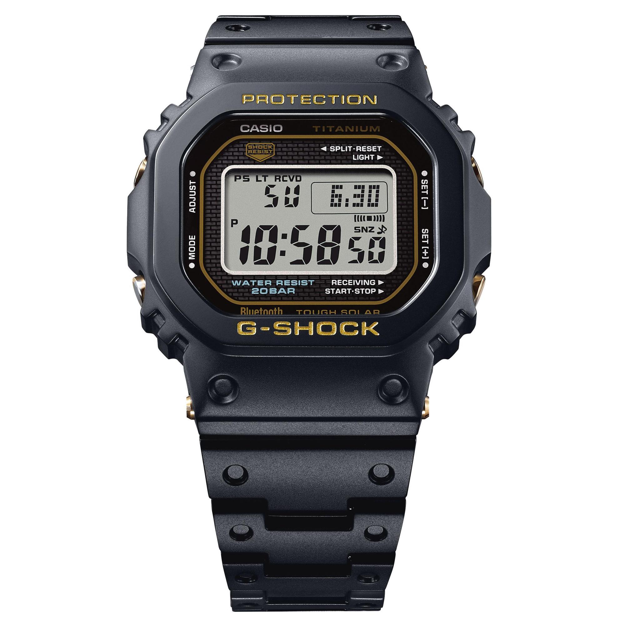 GMW-B5000TB，從錶殼、鏈帶到按鈕皆以鈦金屬材質打造而成，定價NT$39,900。