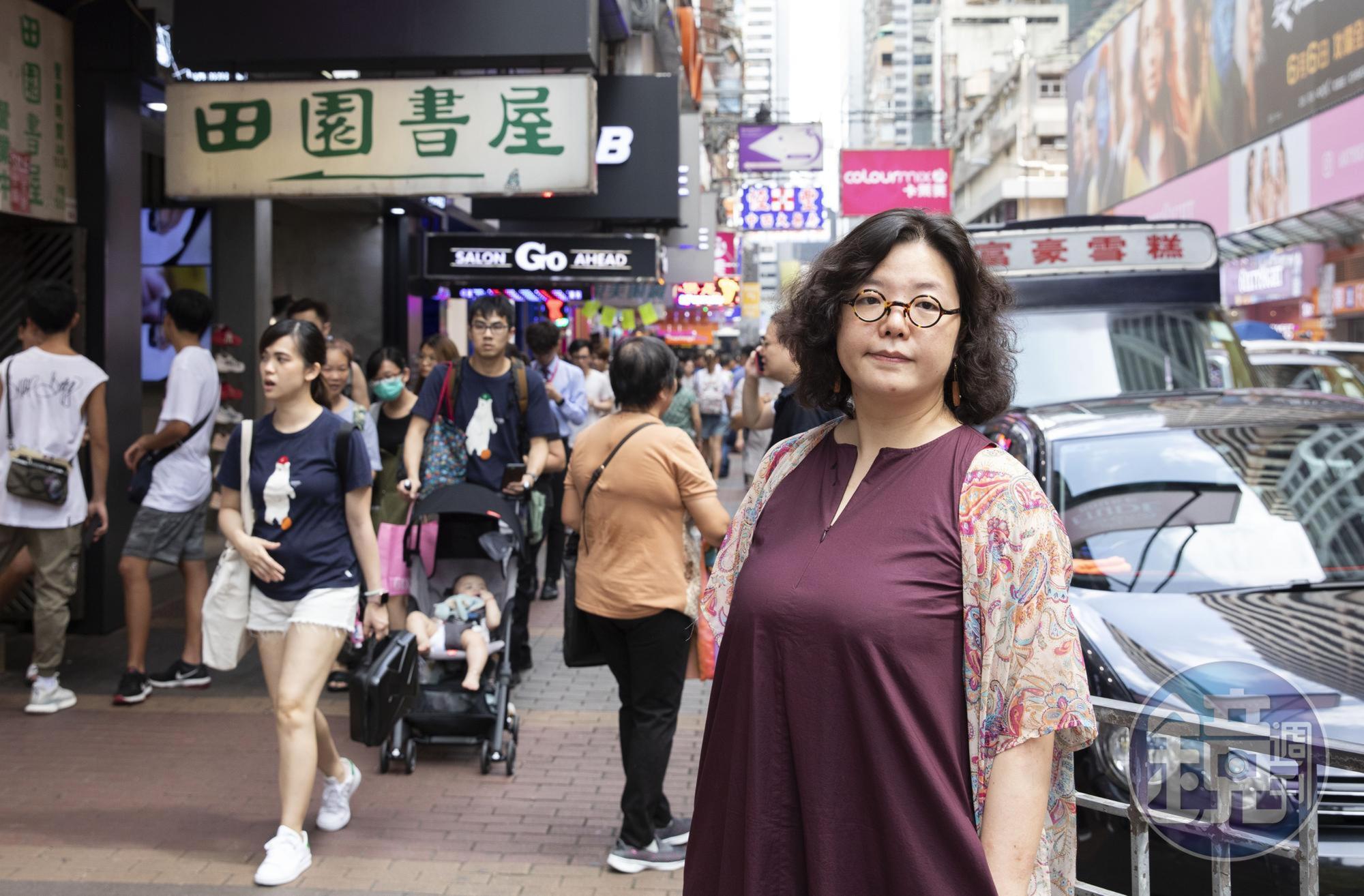 作家鄧小樺曾接受本刊採訪，昨日驚傳她在理工大學被逮捕。（本刊資料照）