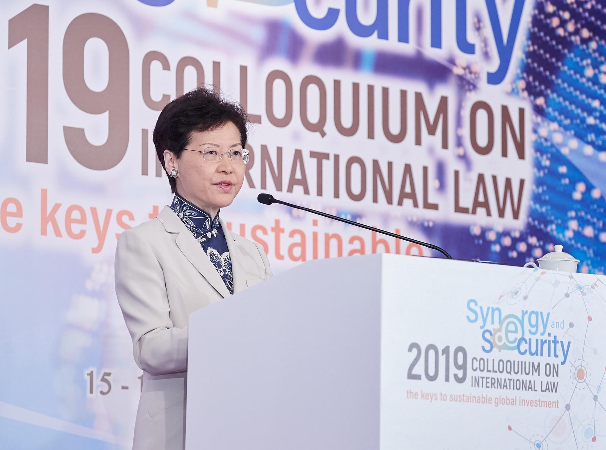 香港反送中抗爭持續5個多月來，警民衝突不斷，香港特首林鄭月娥（圖）難辭其咎。（翻攝自林鄭月娥 Carrie Lam臉書）