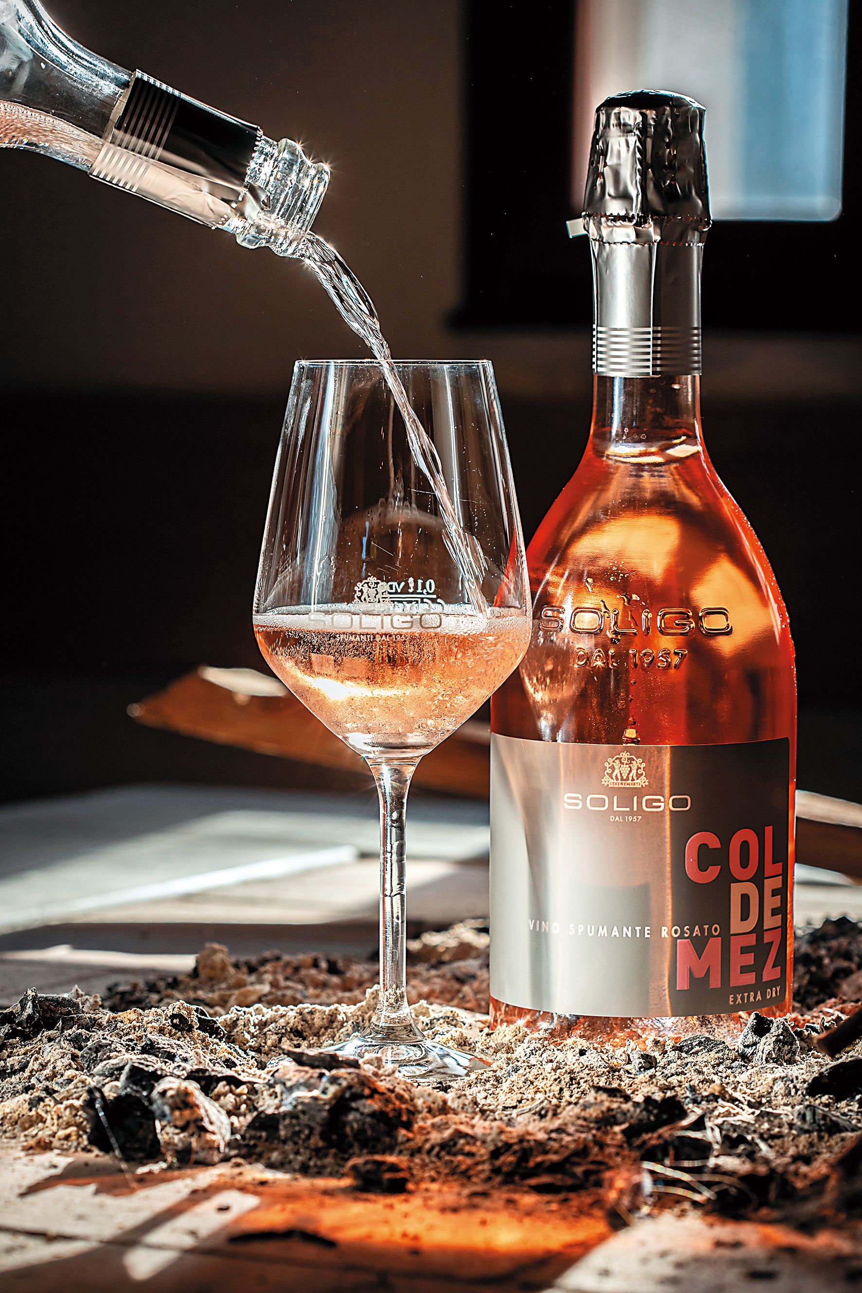 「Col de Mez Rosé」花香間雜野草莓般甜香，雖然尚無法被稱為Prosecco，卻同樣有悠揚的喉韻與綿密氣泡。