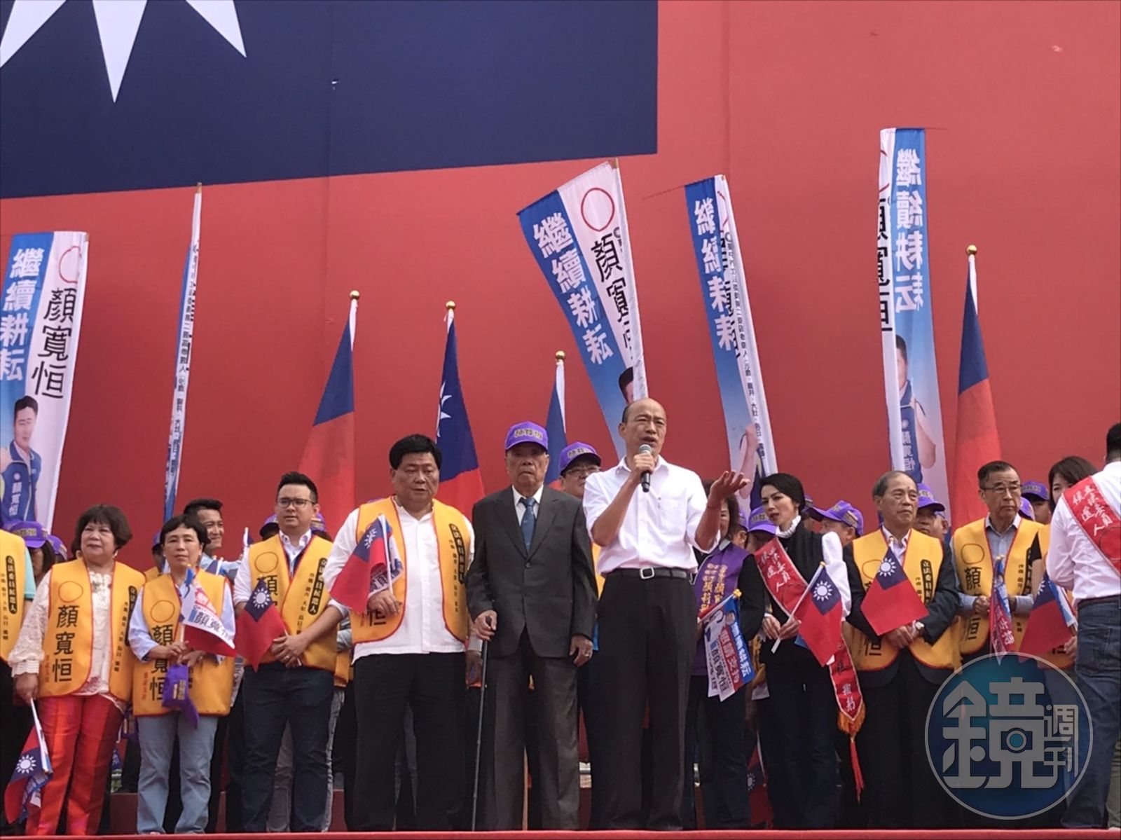 國民黨總統候選人韓國瑜到台中替黨籍立委候選人總部成立站台。