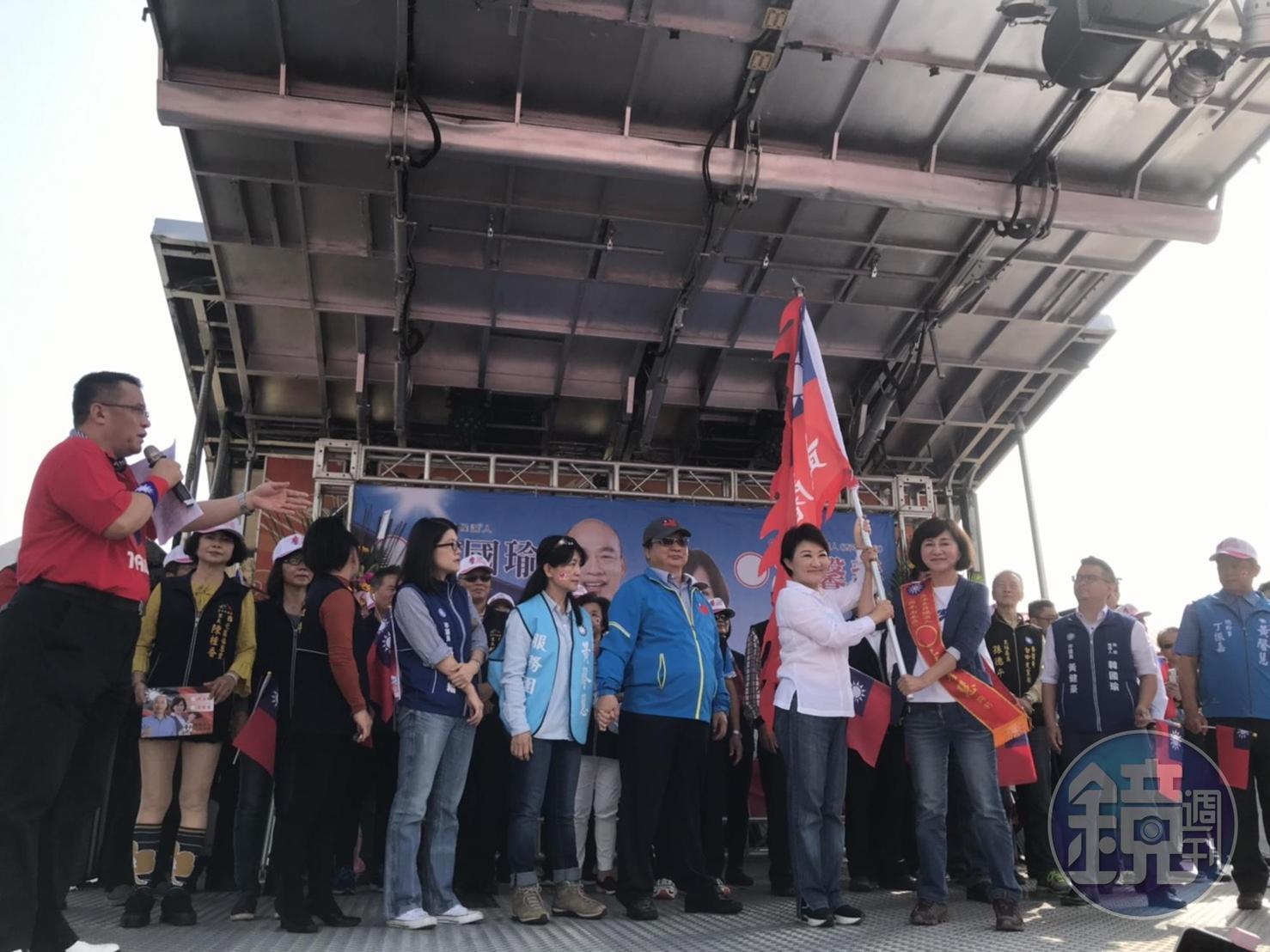 是否接任韓國瑜台中競選總部主委,盧秀燕不願回答。