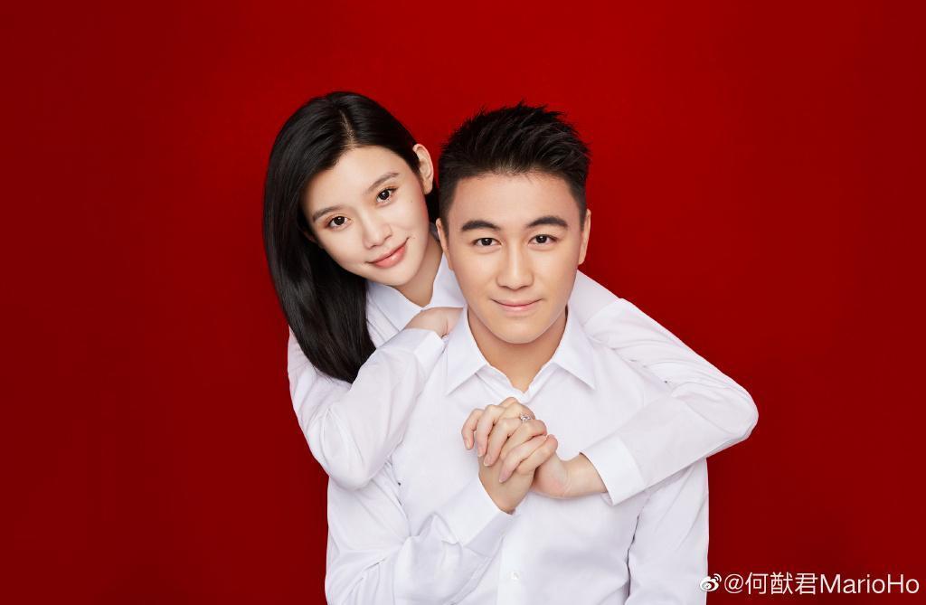 何猷君與奚夢瑤今年7月領證結婚。(翻攝自何猷君微博)