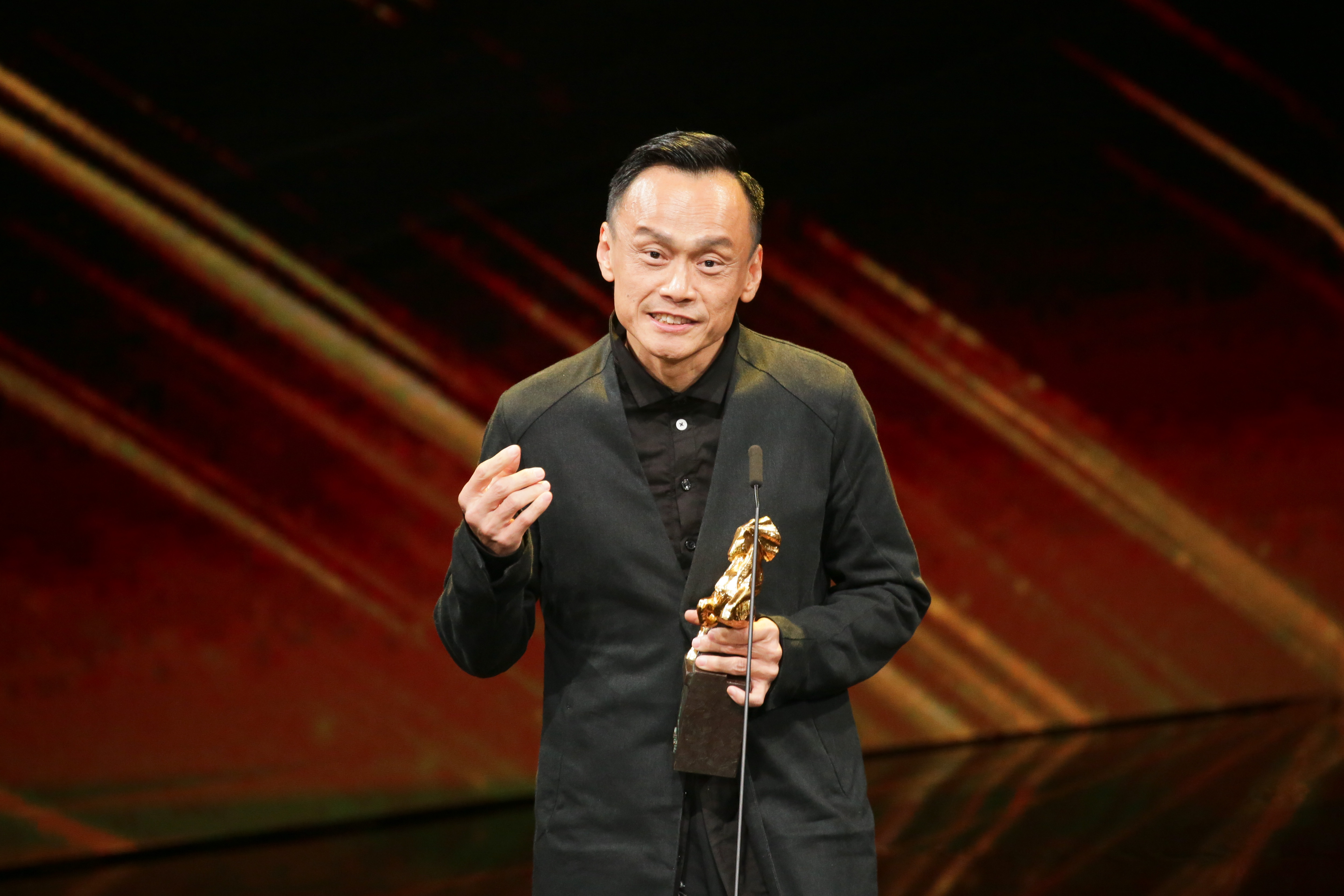 陳以文擊敗「兒子」巫建和及3位港星,成為新科金馬影帝。