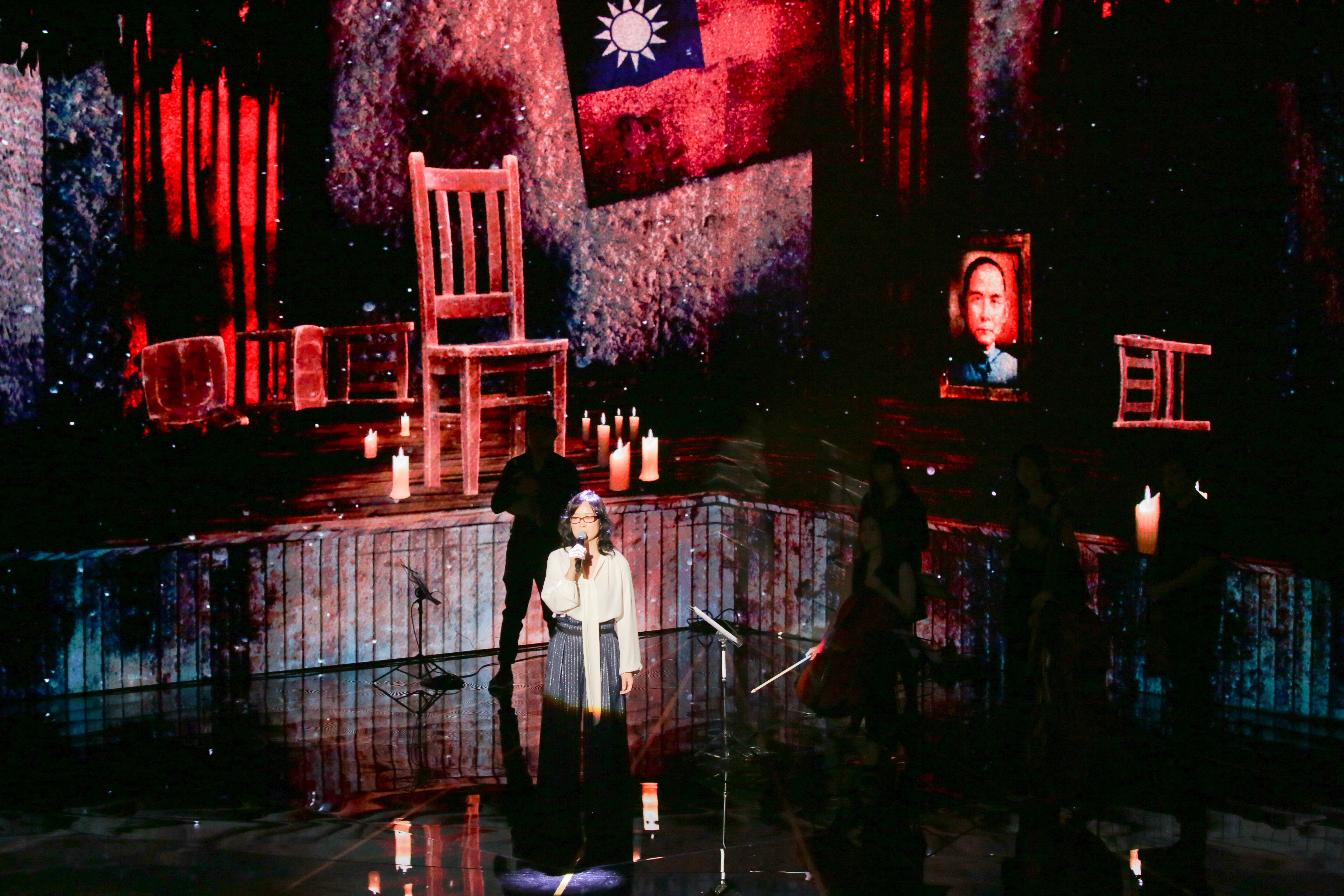 國旗登上金馬舞台。