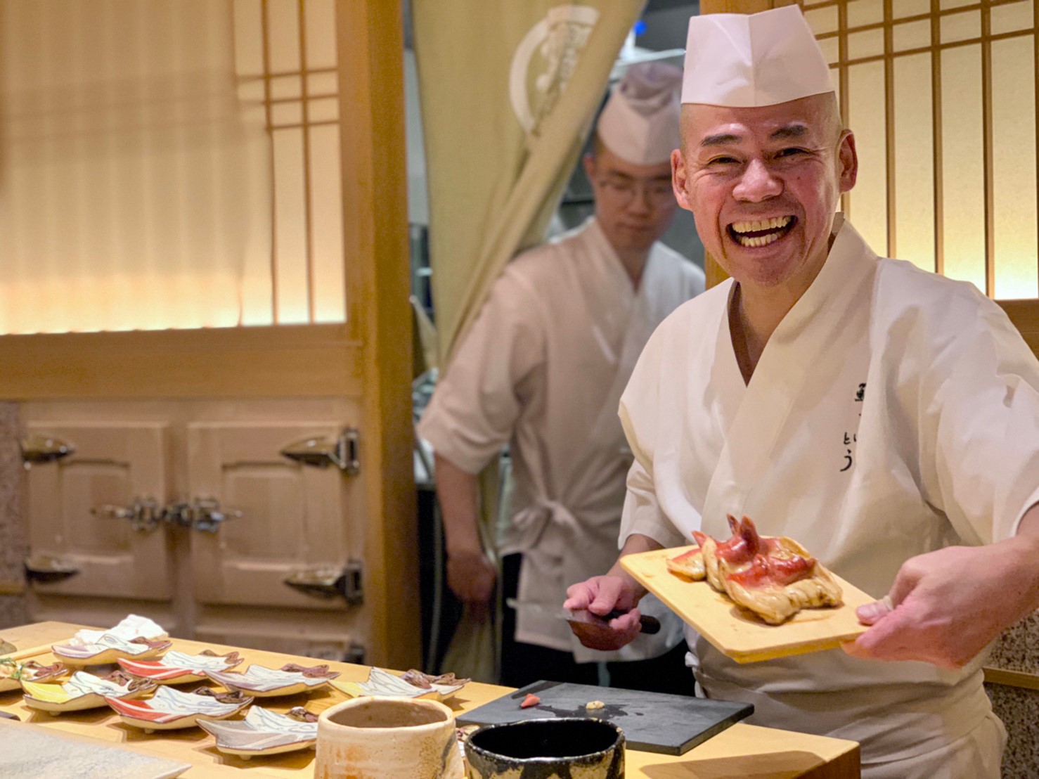 由齋藤孝司（前）主理的「齋藤壽司」連續11年奪下米其林3星的肯定。