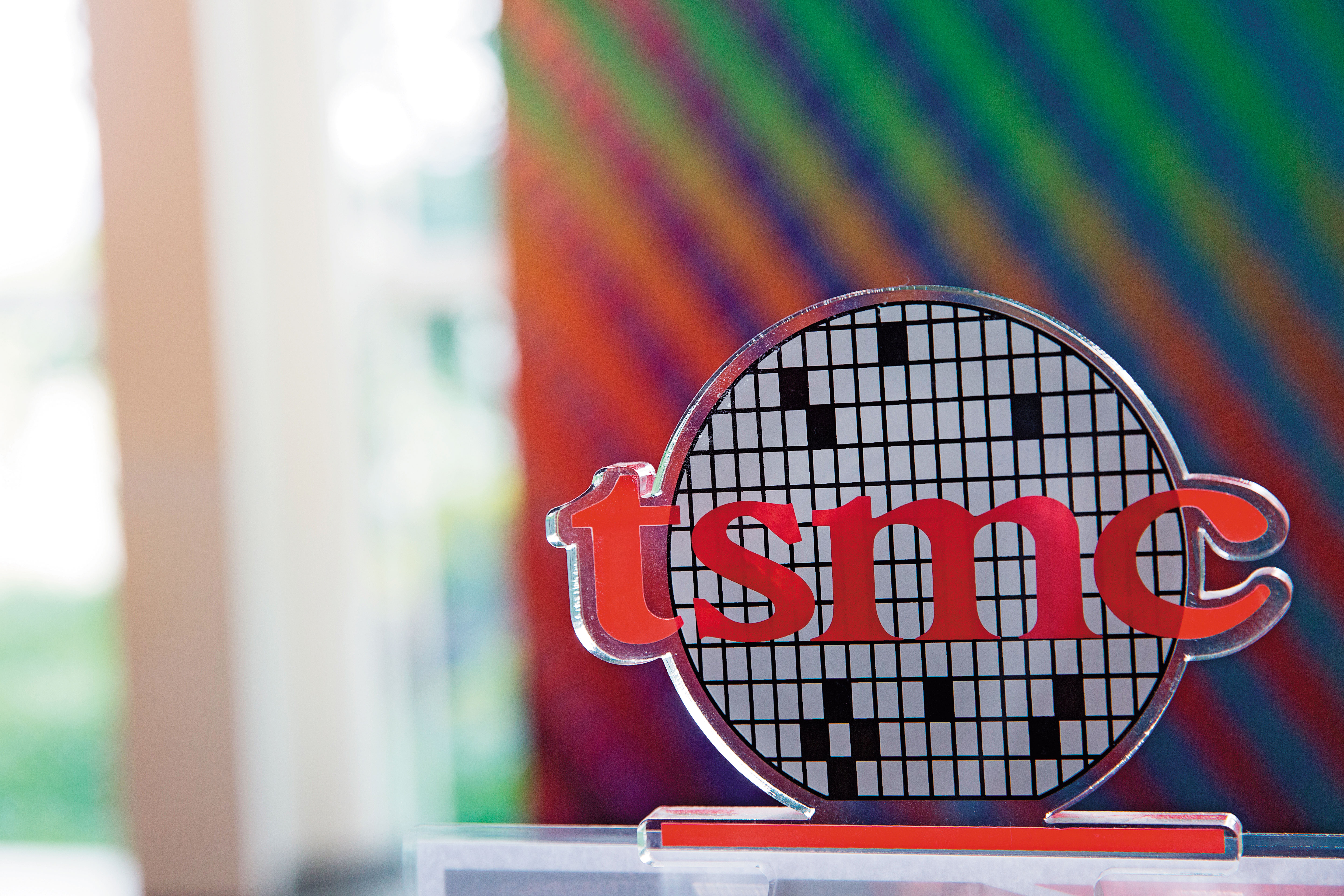 台積電在全球半導體代工有60％市場占有率，戰略價值無可替代。