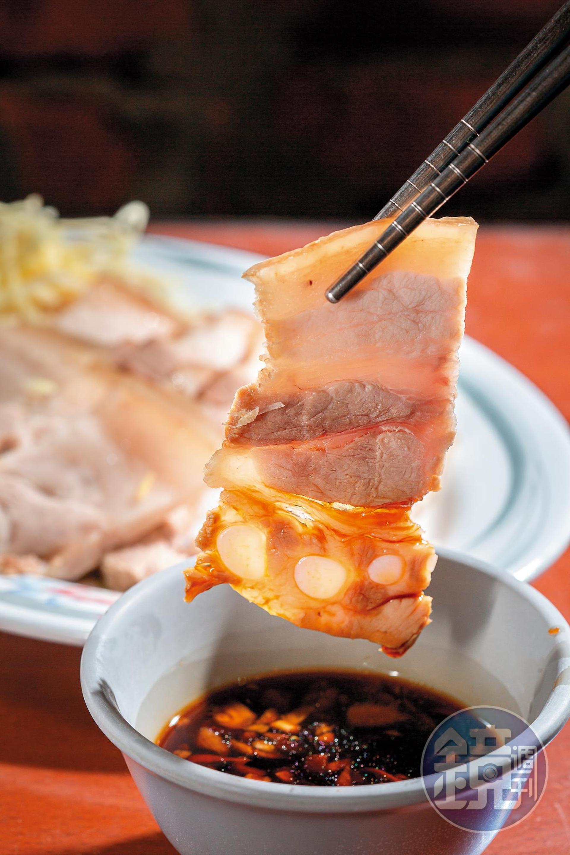 「黑豬白切肉」完全沒有任何腥味，入口帶著幾分爽口感。（200元／份）