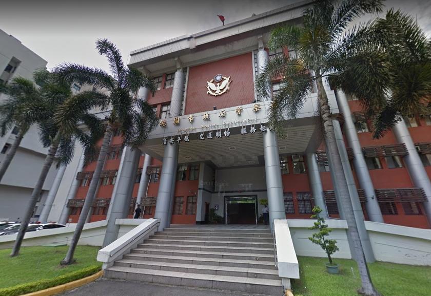 桃園市警局一名刑事小隊長，被民眾指控教唆偽證。（翻攝畫面）