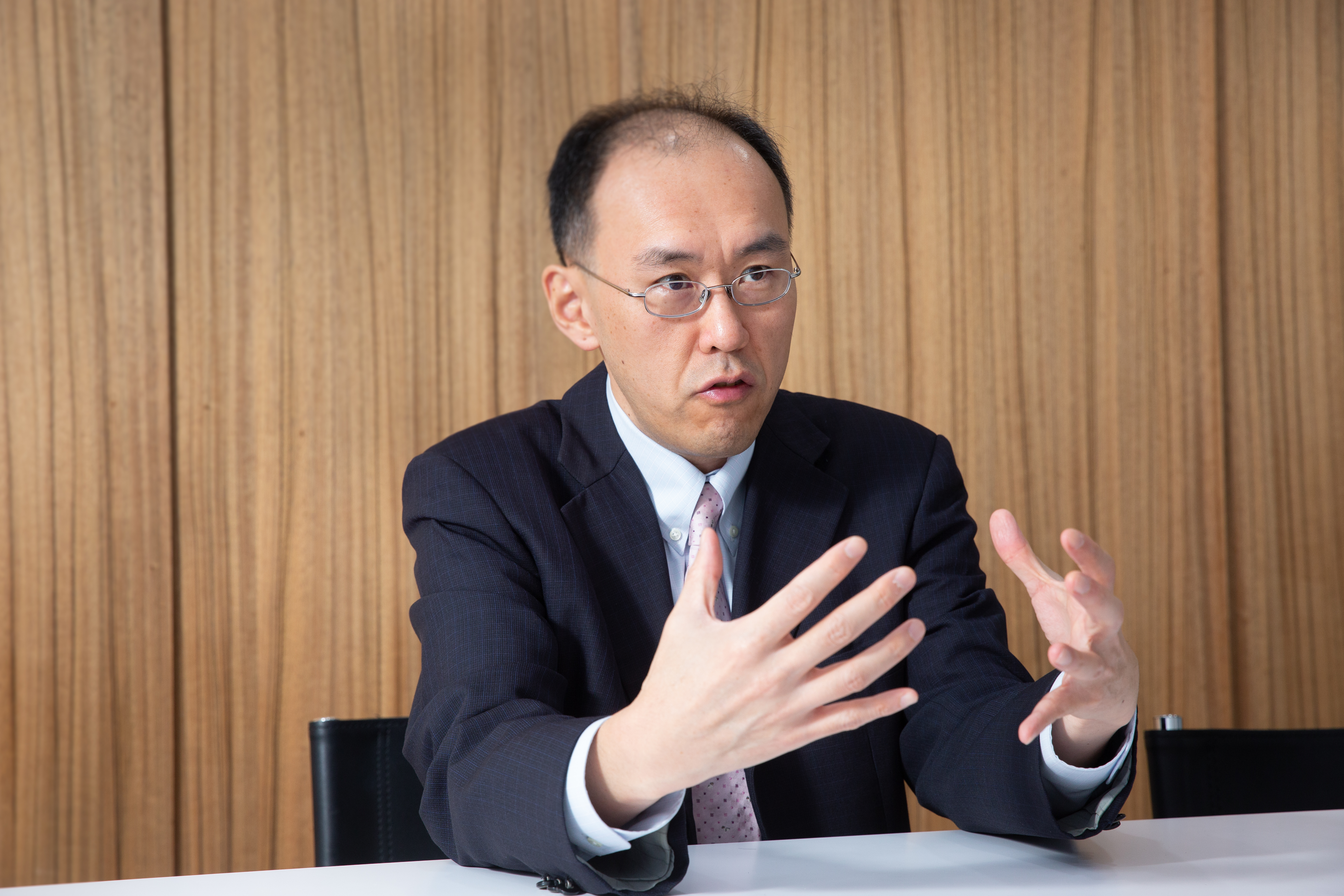 公勝保經戰略長李正偉強調，宣告利率不是保證，主管機關正在研議規範平穩機制。