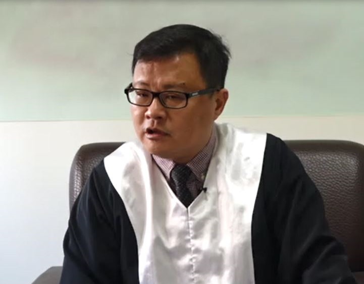 律師李學鏞表示，讓政府花冤枉錢，有可能涉及詐欺取財或圖利罪。