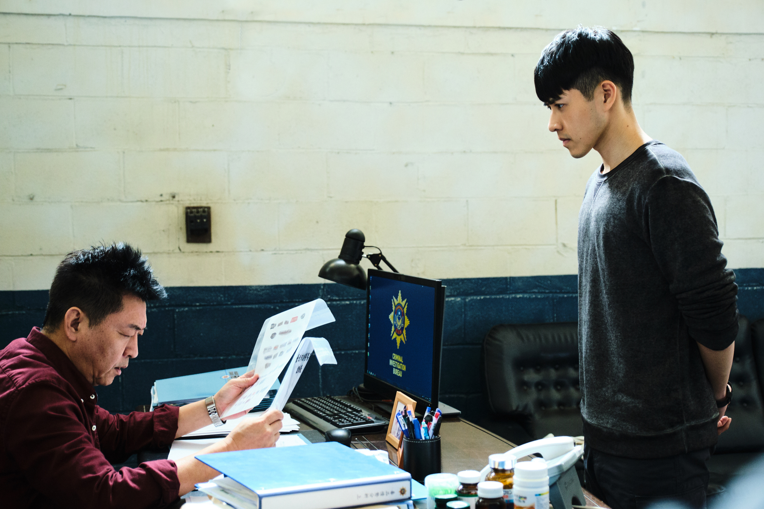 庹宗華也誇獎這次合作的後起之秀都是一群用功的演員，感受到他們對工作的熱忱。（拙八郎提供）