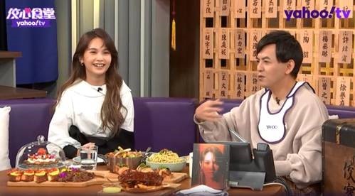 楊丞琳上《佼心食堂》宣傳新專輯。（Yahoo TV提供）
